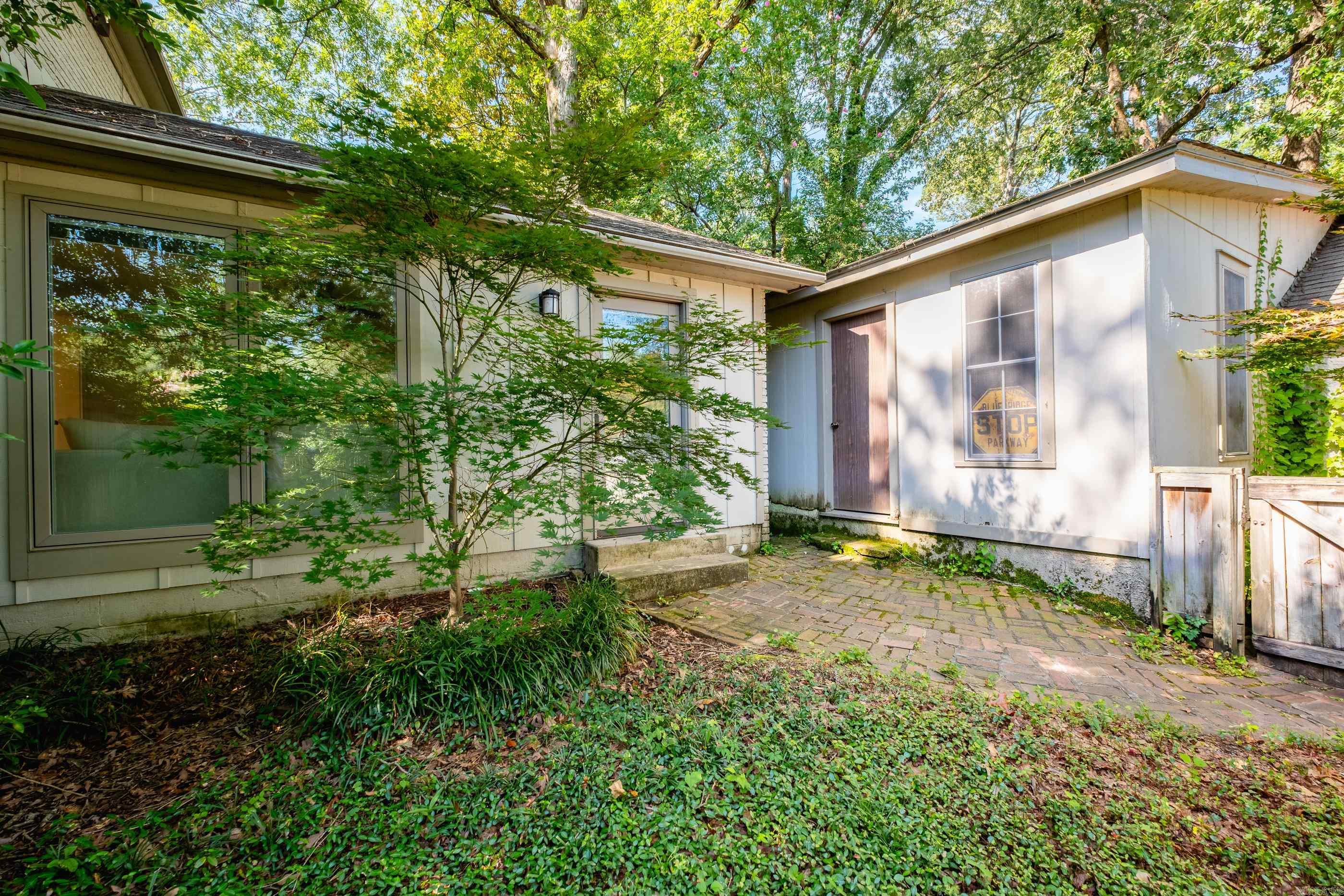 1920 Beechwood Little Rock, AR 72207