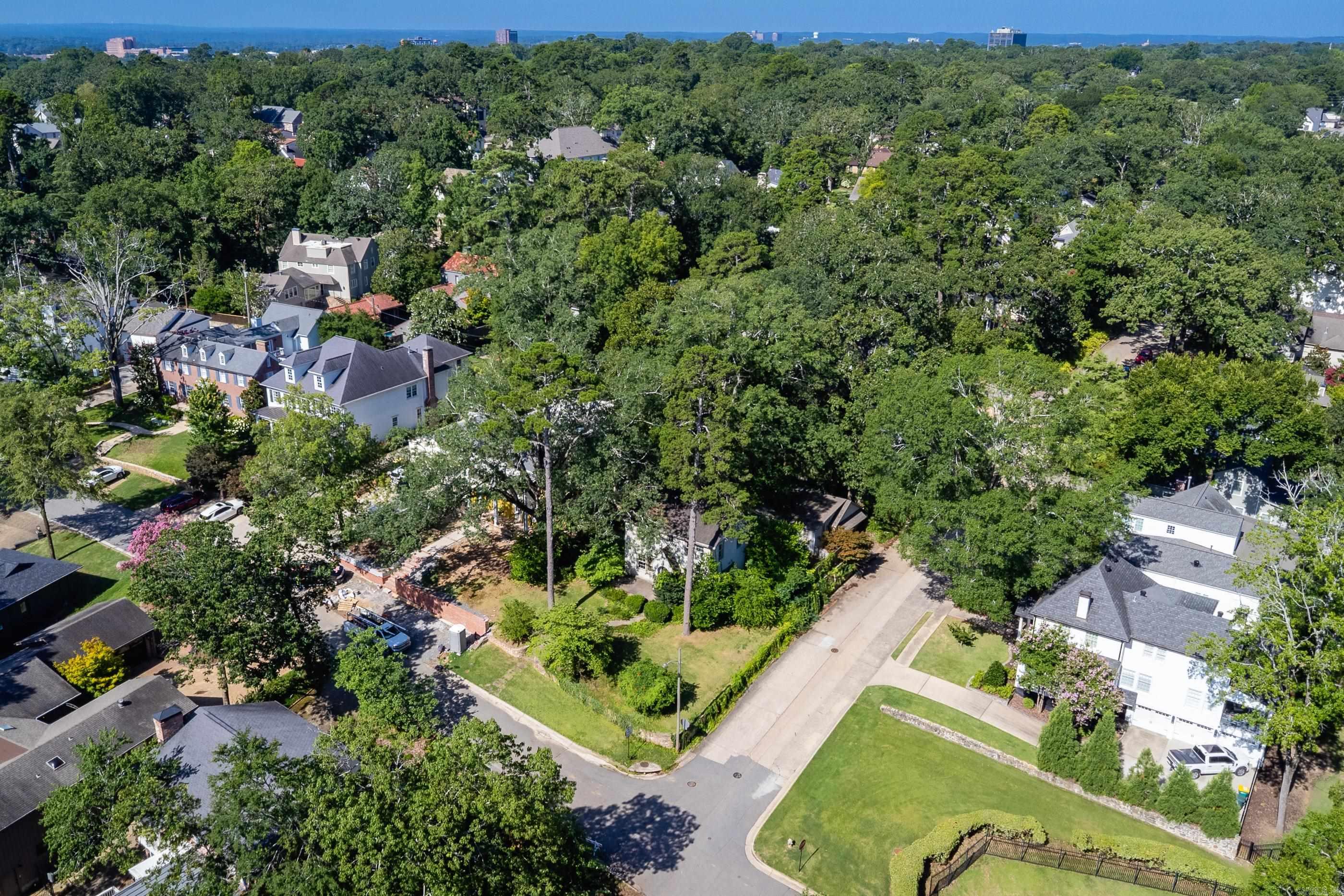 1920 Beechwood Little Rock, AR 72207
