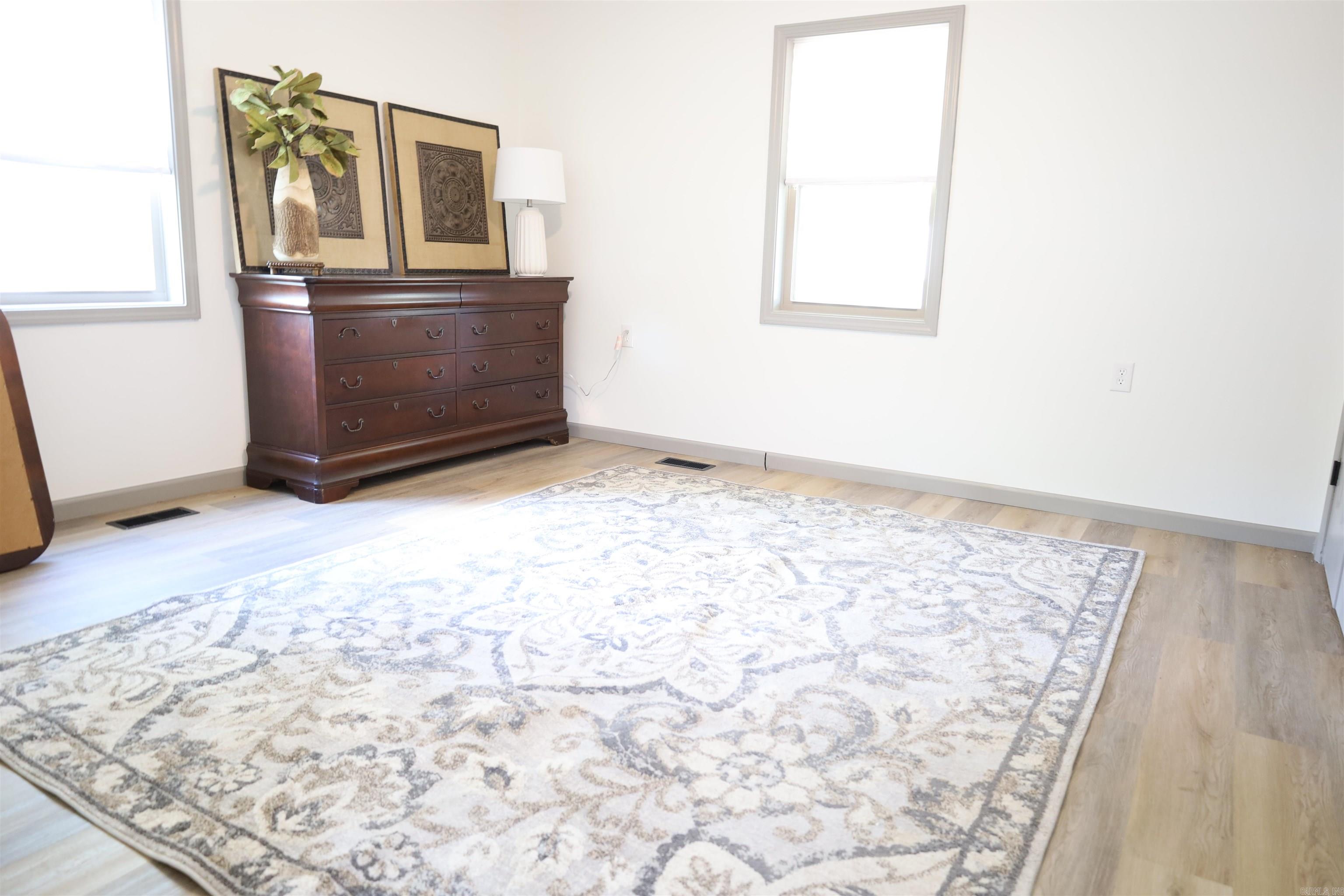 300 N 7th Street Paragould, AR 72450