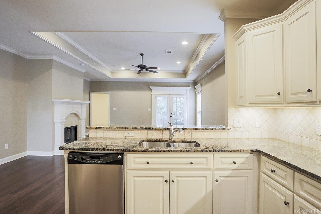 14 Longleaf Cove Little Rock, AR 72223