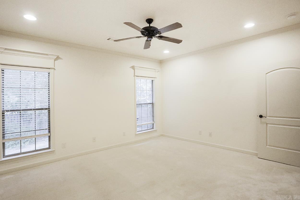 14 Longleaf Cove Little Rock, AR 72223