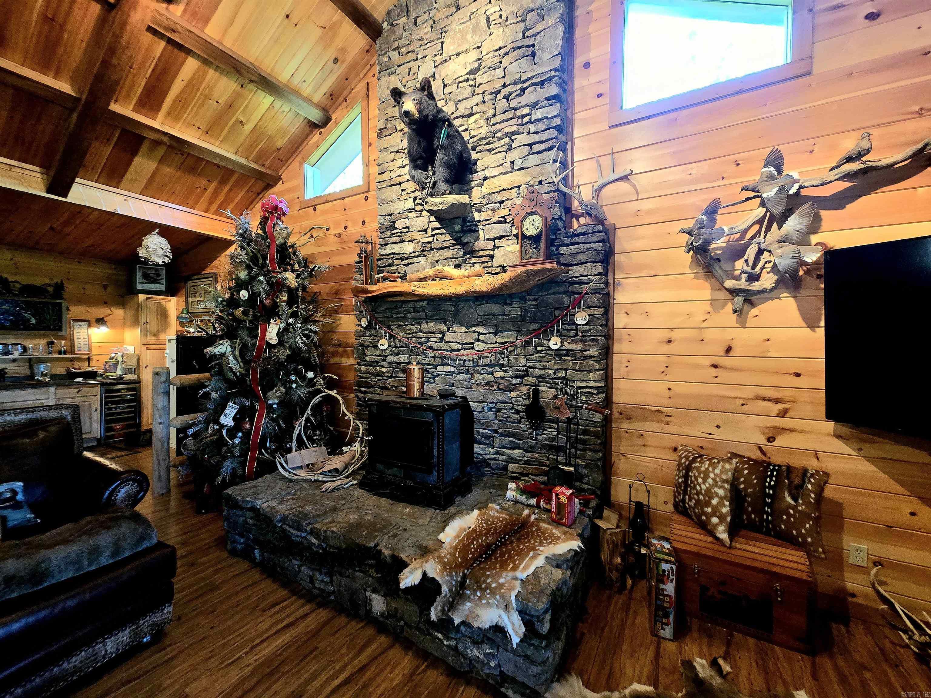 1660 Brush Creek  Marshall, AR
