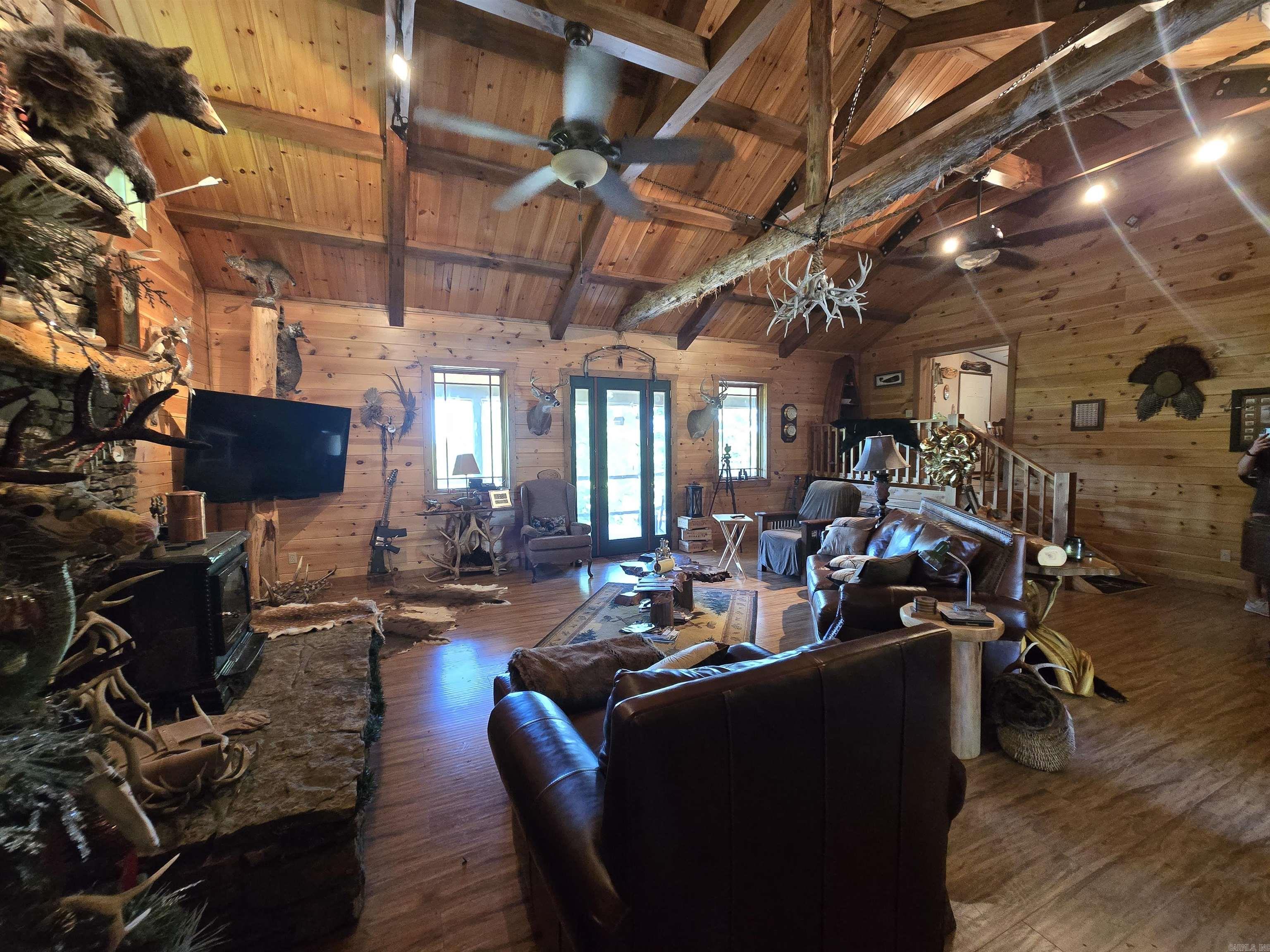 1660 Brush Creek  Marshall, AR