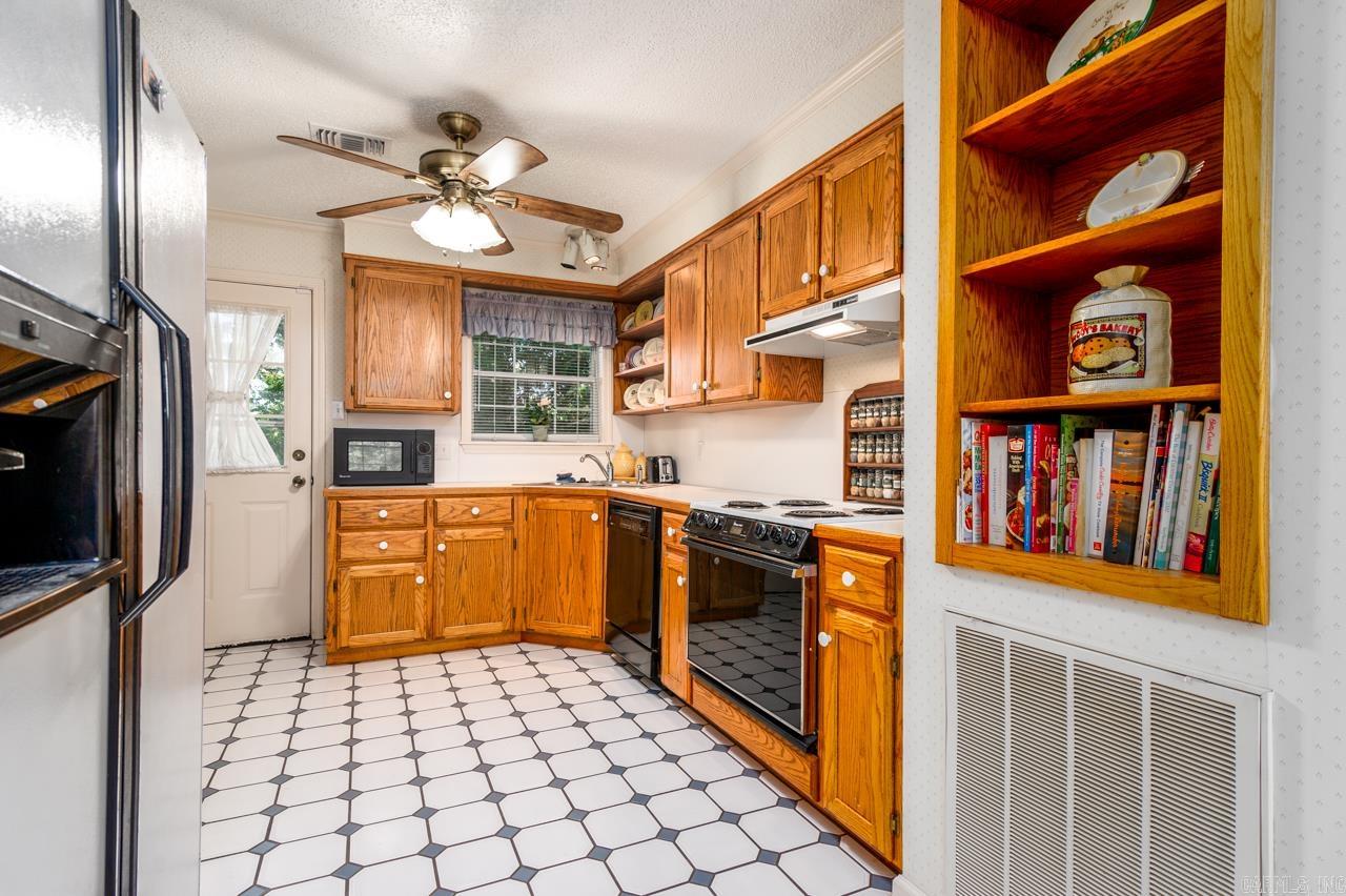 204 E Highway 319 Highway Vilonia, AR 72173