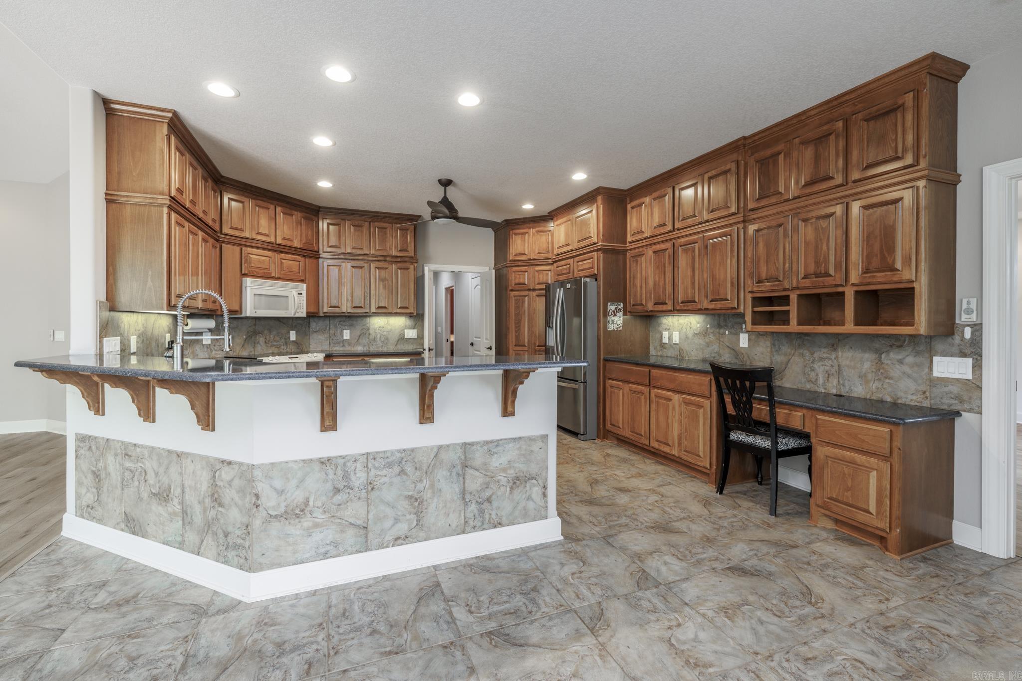 15 Binefar Way Hot Springs Village, AR 71909