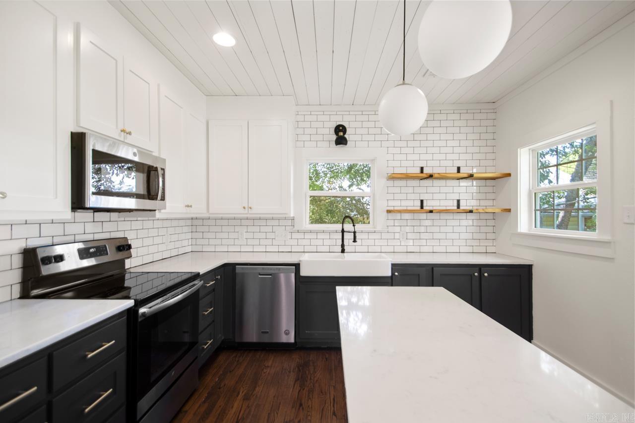 506 W Conway Street Benton, AR 72015
