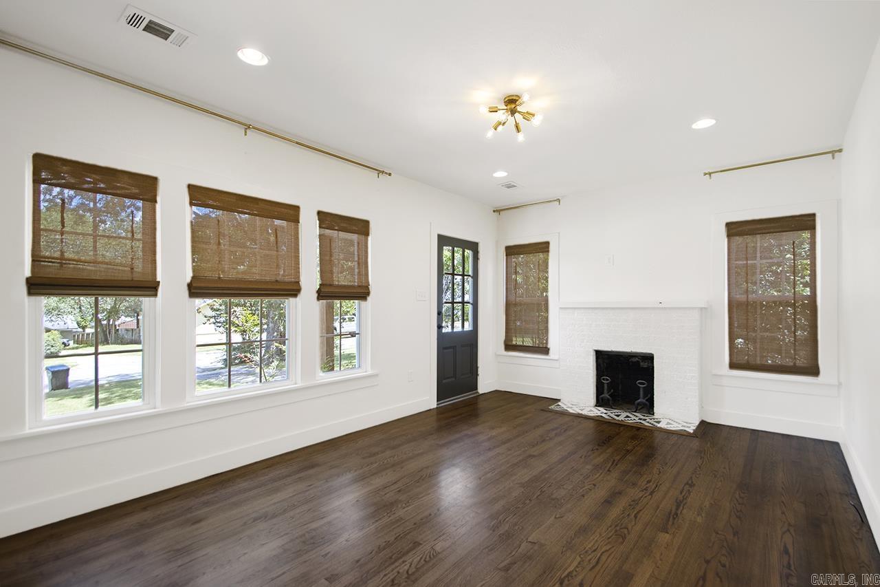 506 W Conway Street Benton, AR 72015