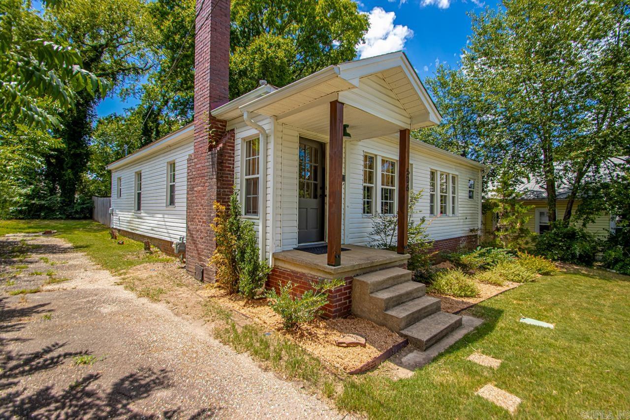 506 W Conway Street Benton, AR 72015