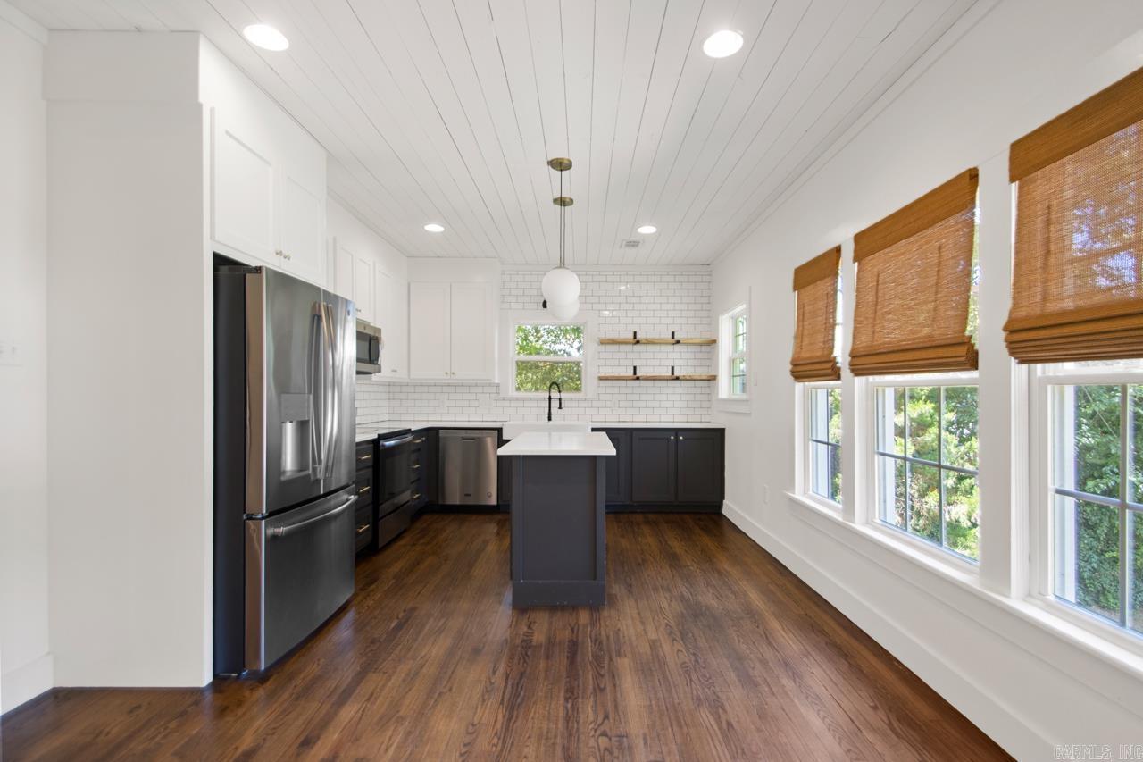 506 W Conway Street Benton, AR 72015