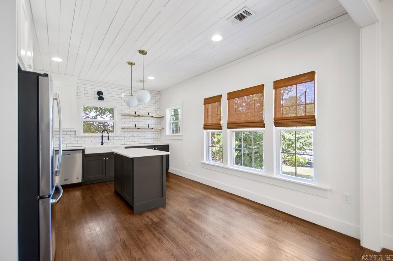 506 W Conway Street Benton, AR 72015