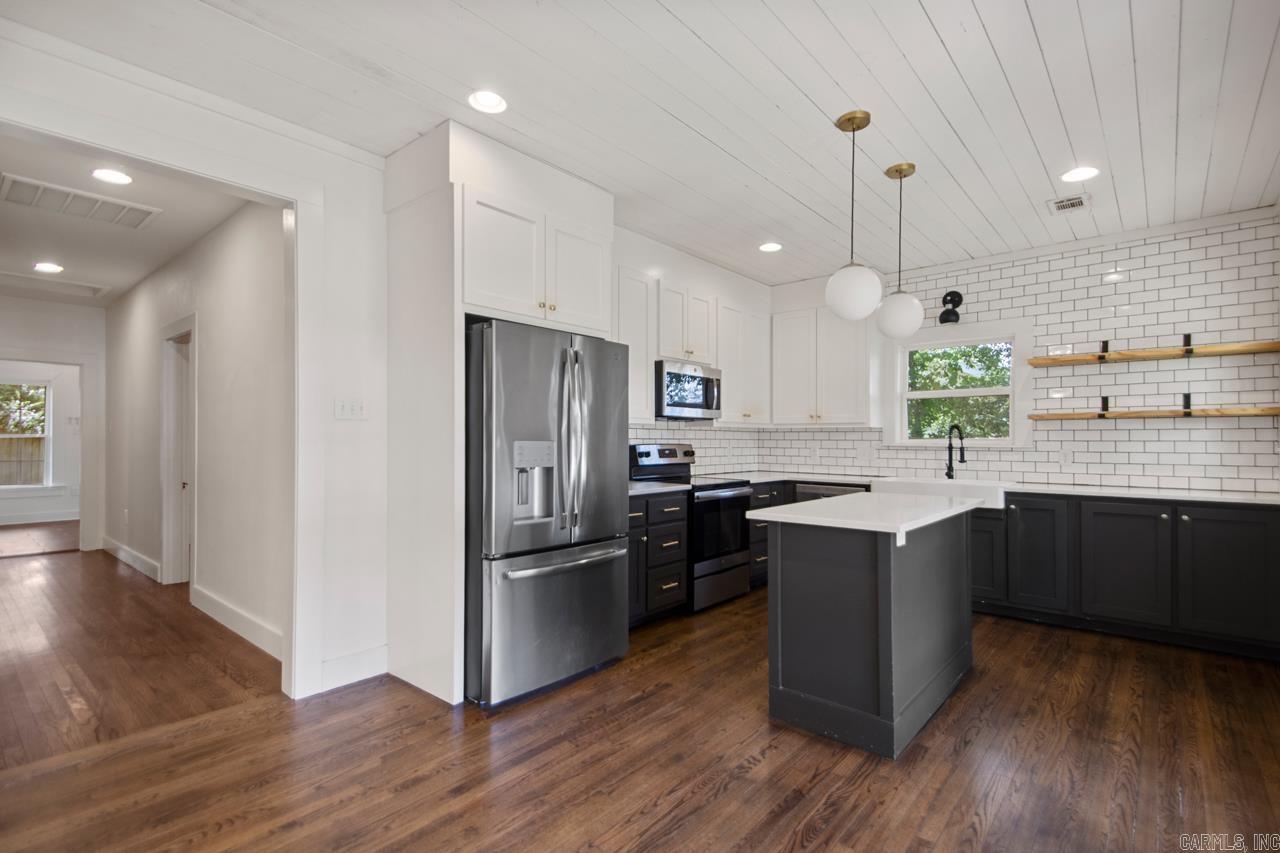 506 W Conway Street Benton, AR 72015
