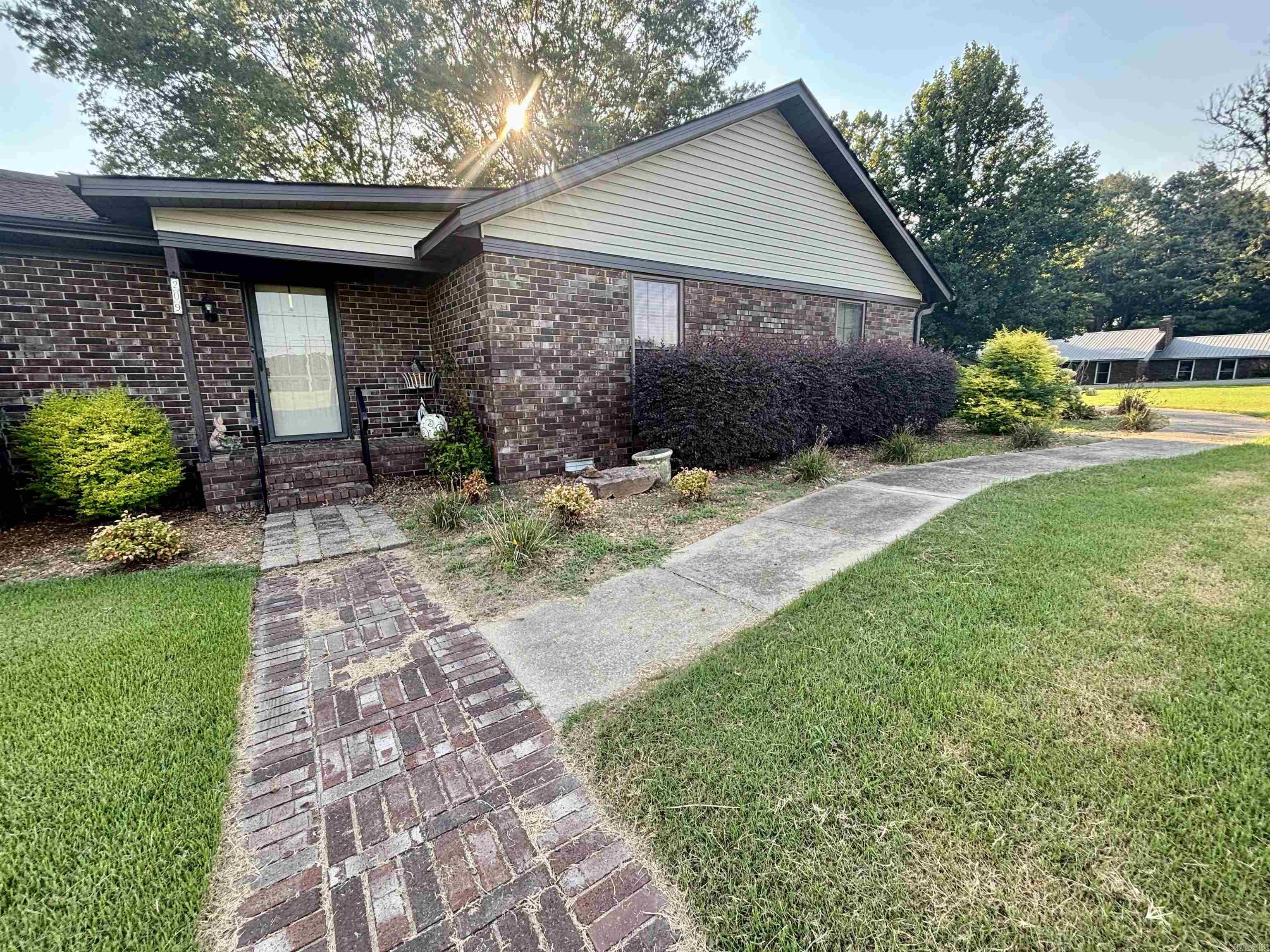 209 Country Club Road Bald Knob, AR 72010