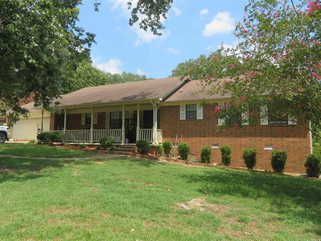 1004 N 26th  Arkadelphia, AR