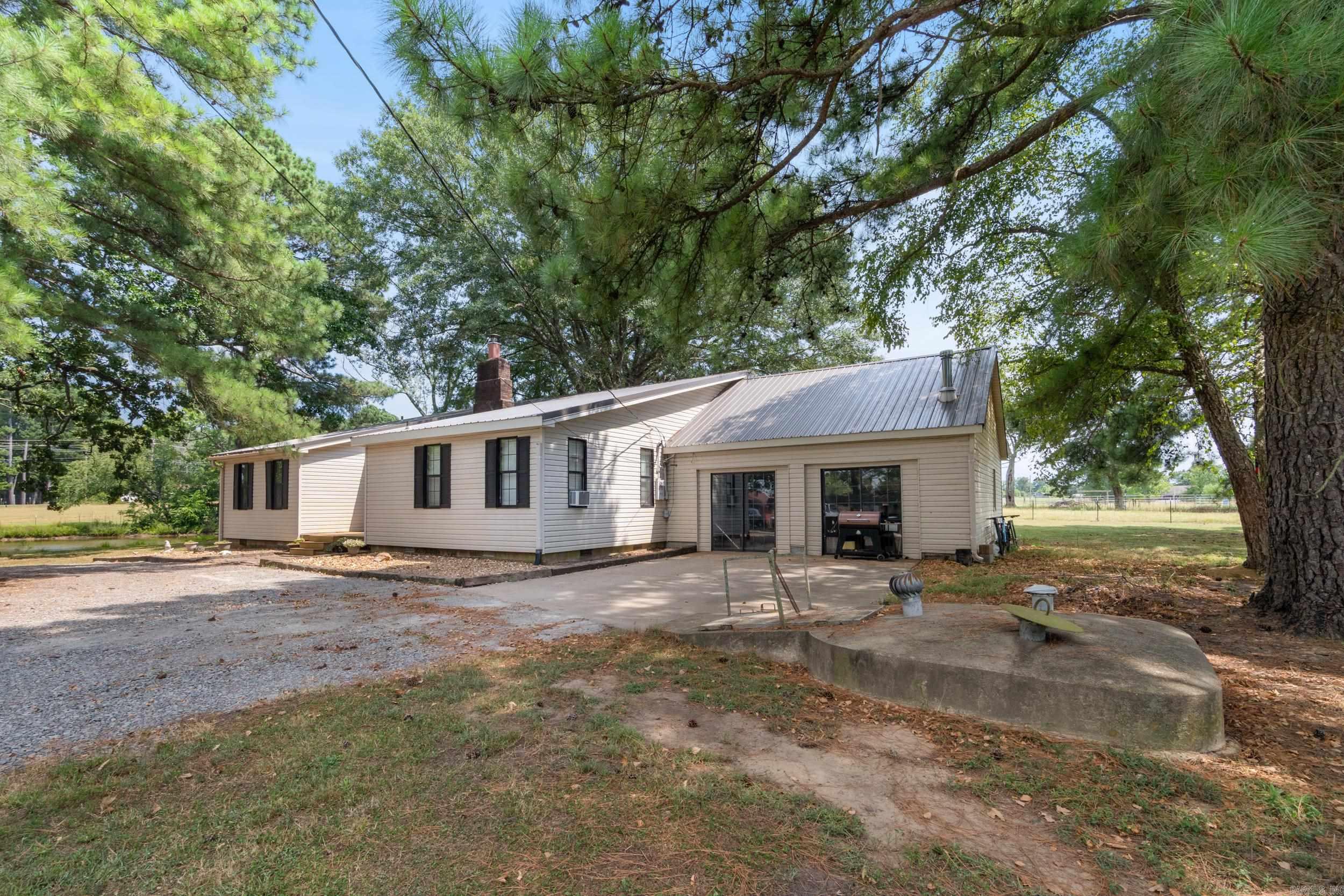 335 Highway 285 N Greenbrier, AR 72058