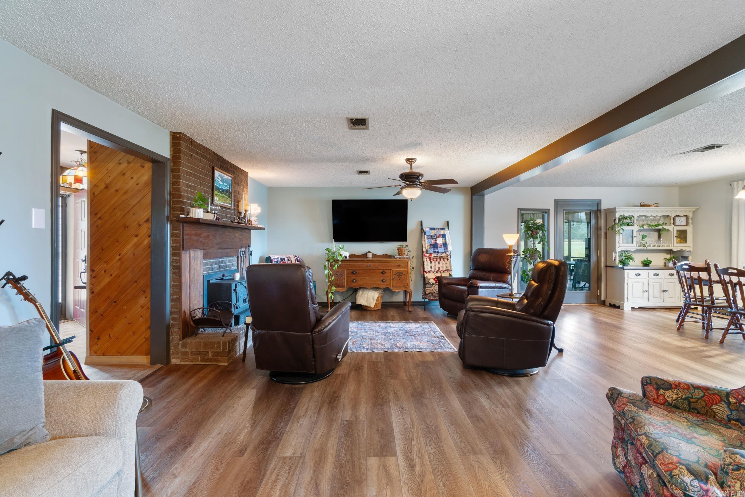 335 Highway 285 N Greenbrier, AR 72058