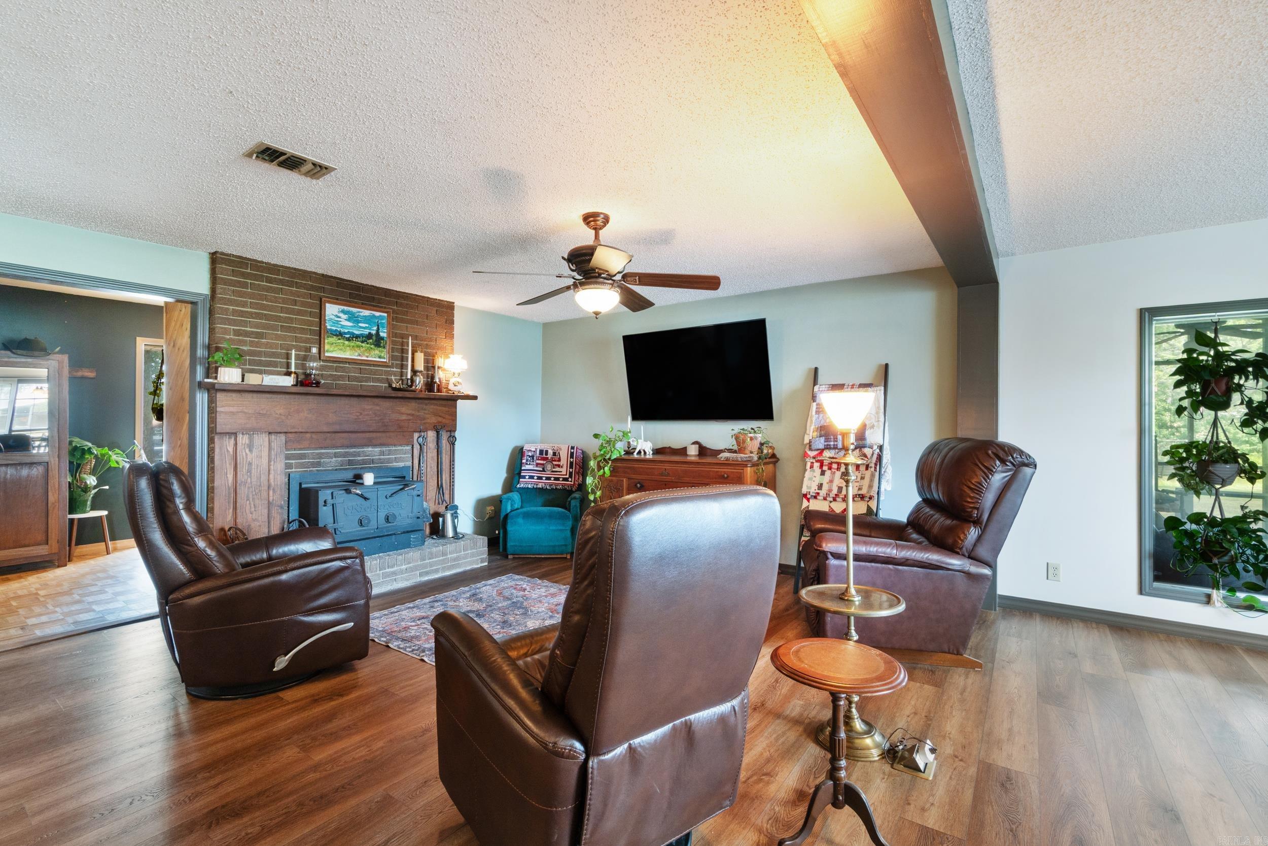 335 Highway 285 N Greenbrier, AR 72058