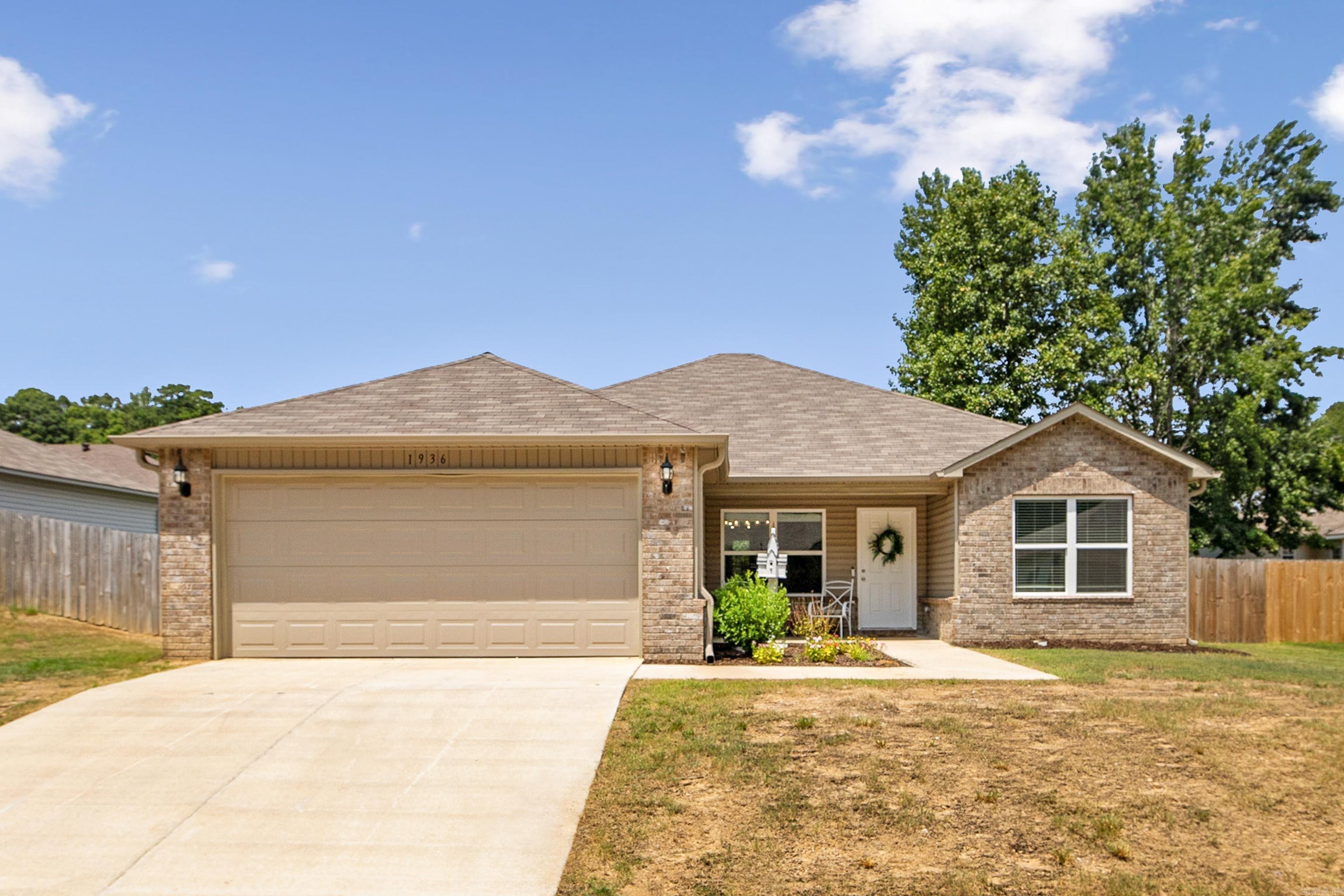 1936 Auburn Hills Drive Benton, AR 72015