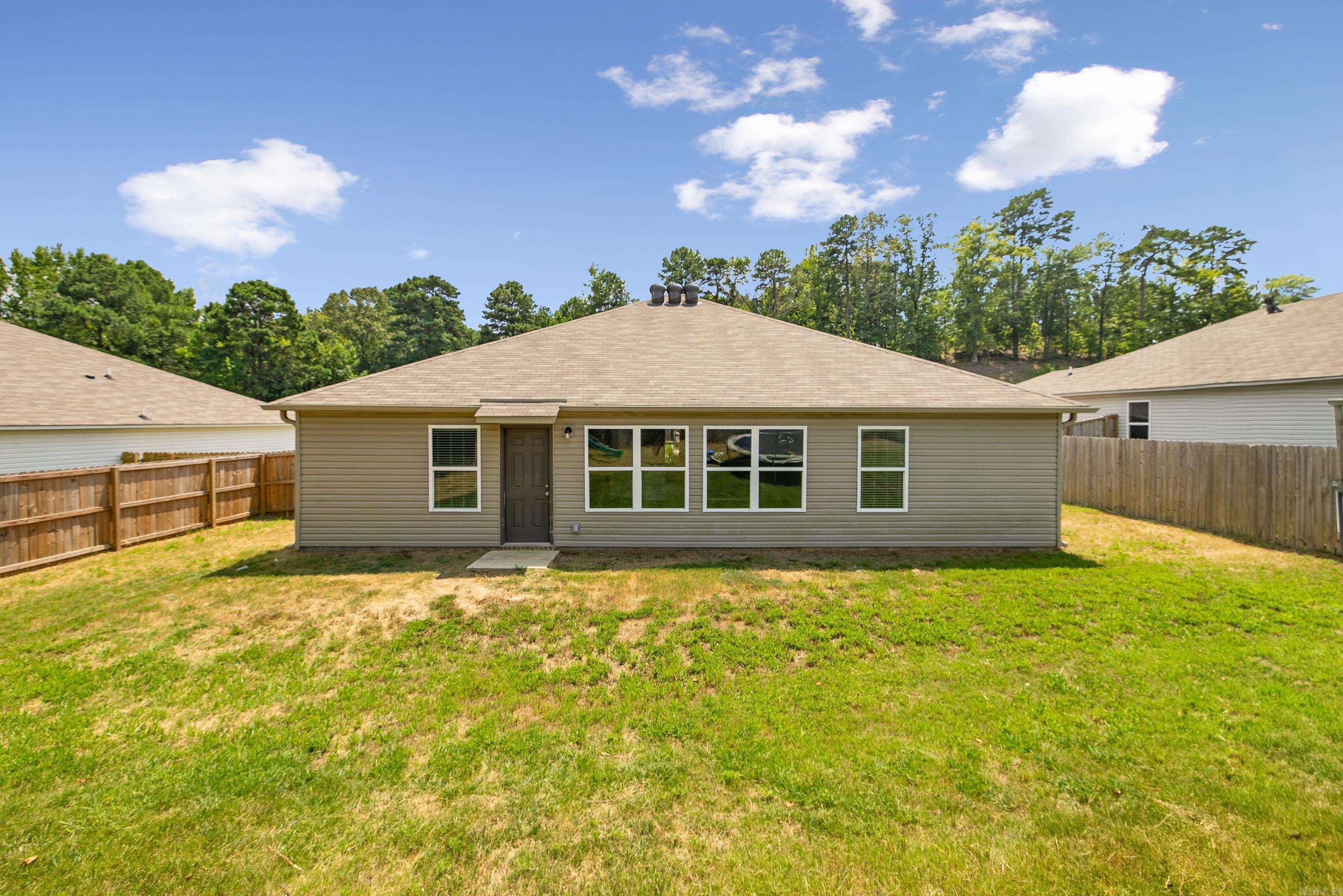 1936 Auburn Hills Drive Benton, AR 72015