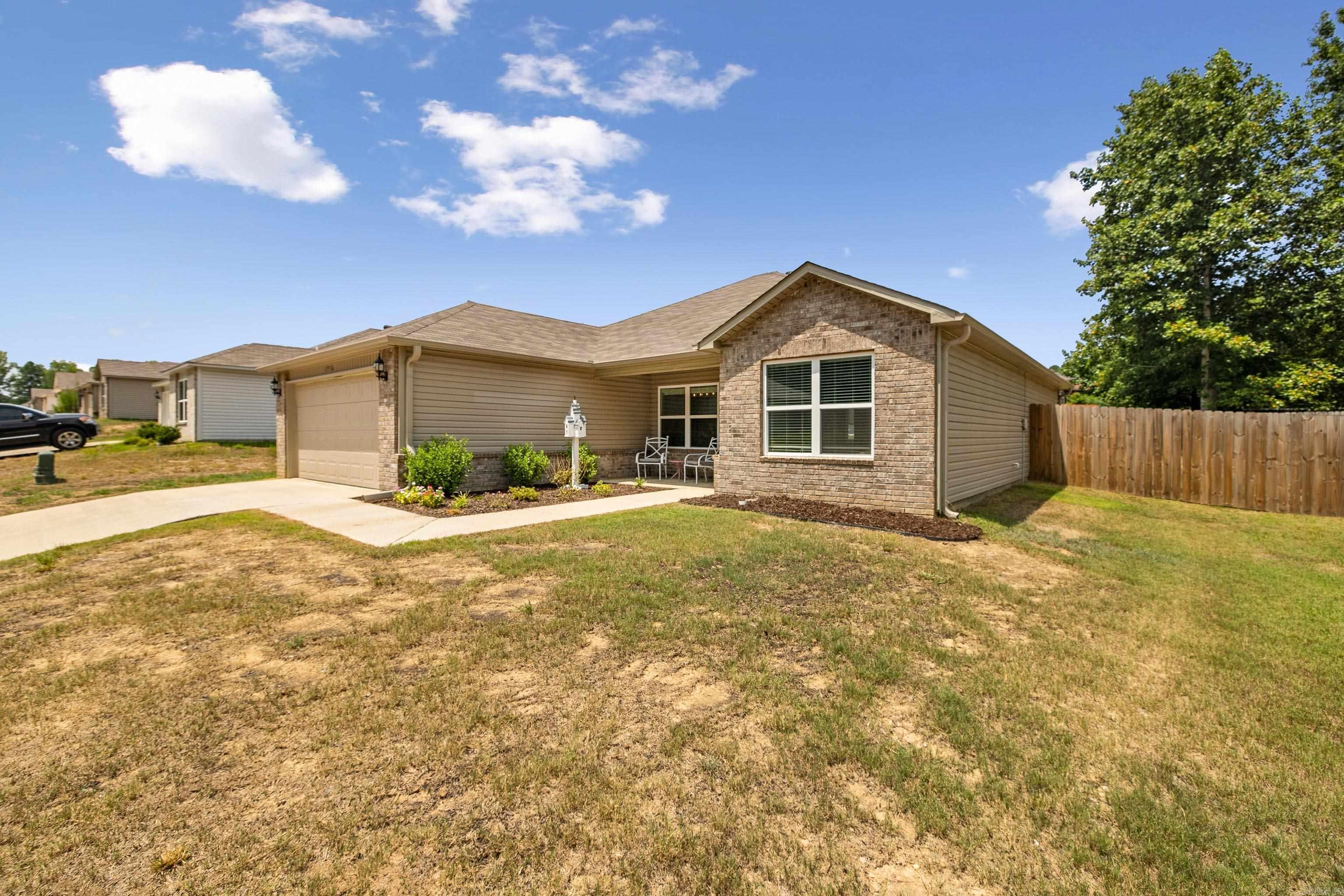 1936 Auburn Hills Drive Benton, AR 72015