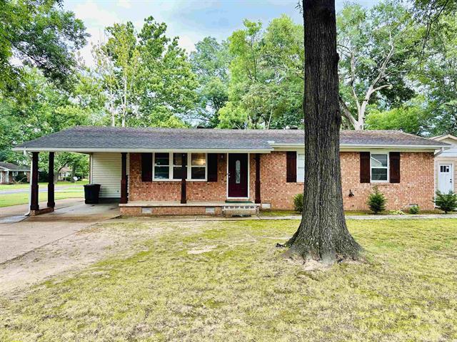 800  Merritt  Searcy, AR