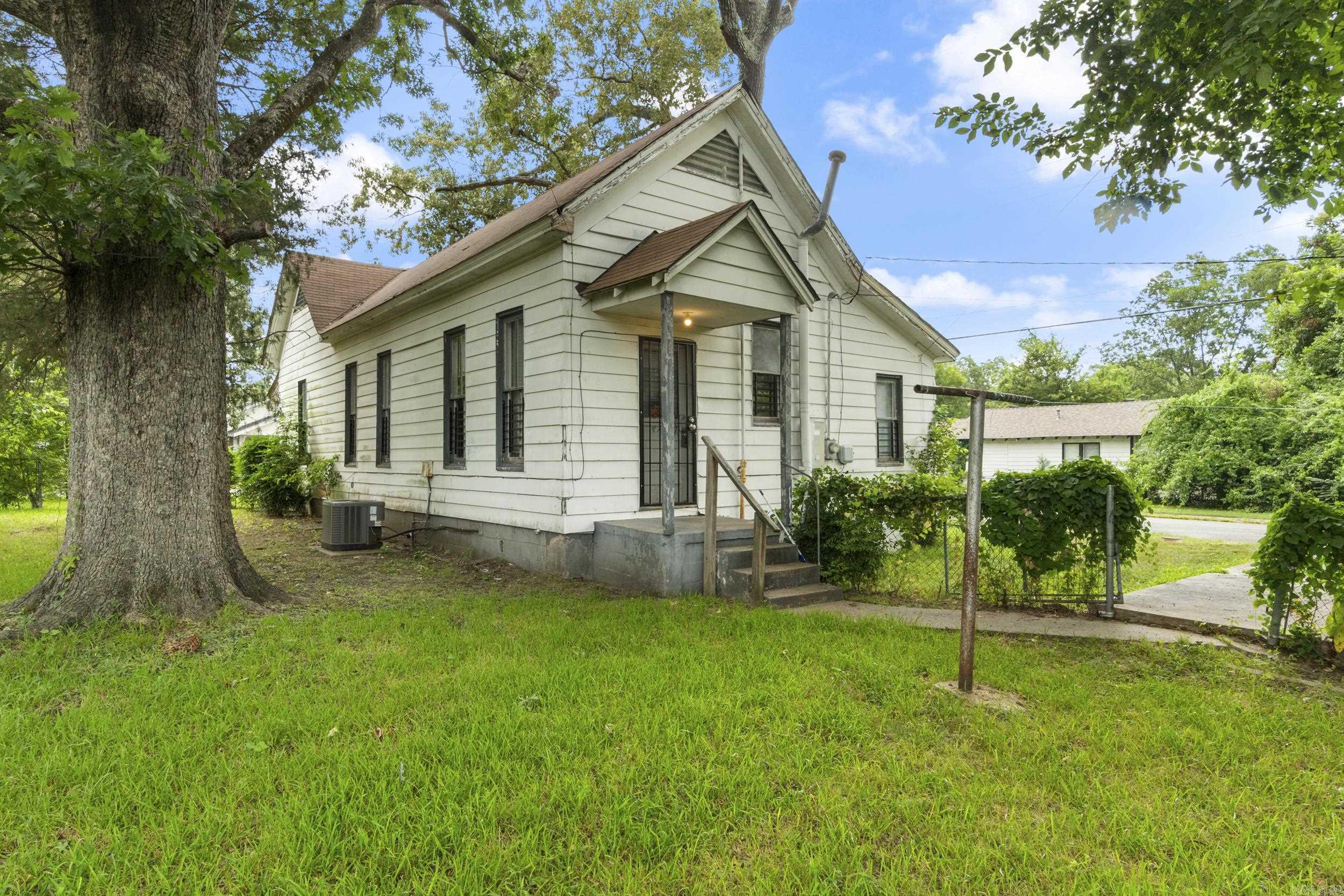 1800 W Short 17th  North Little Rock, AR