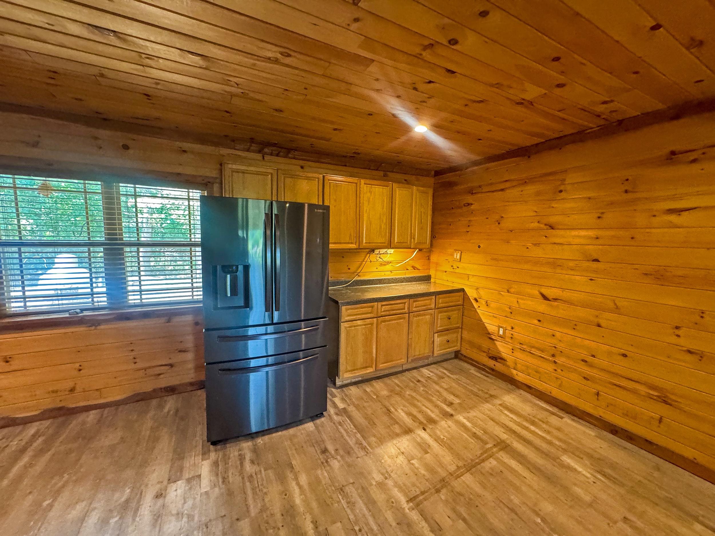 7348 Highway 62 E Glencoe, AR 72539