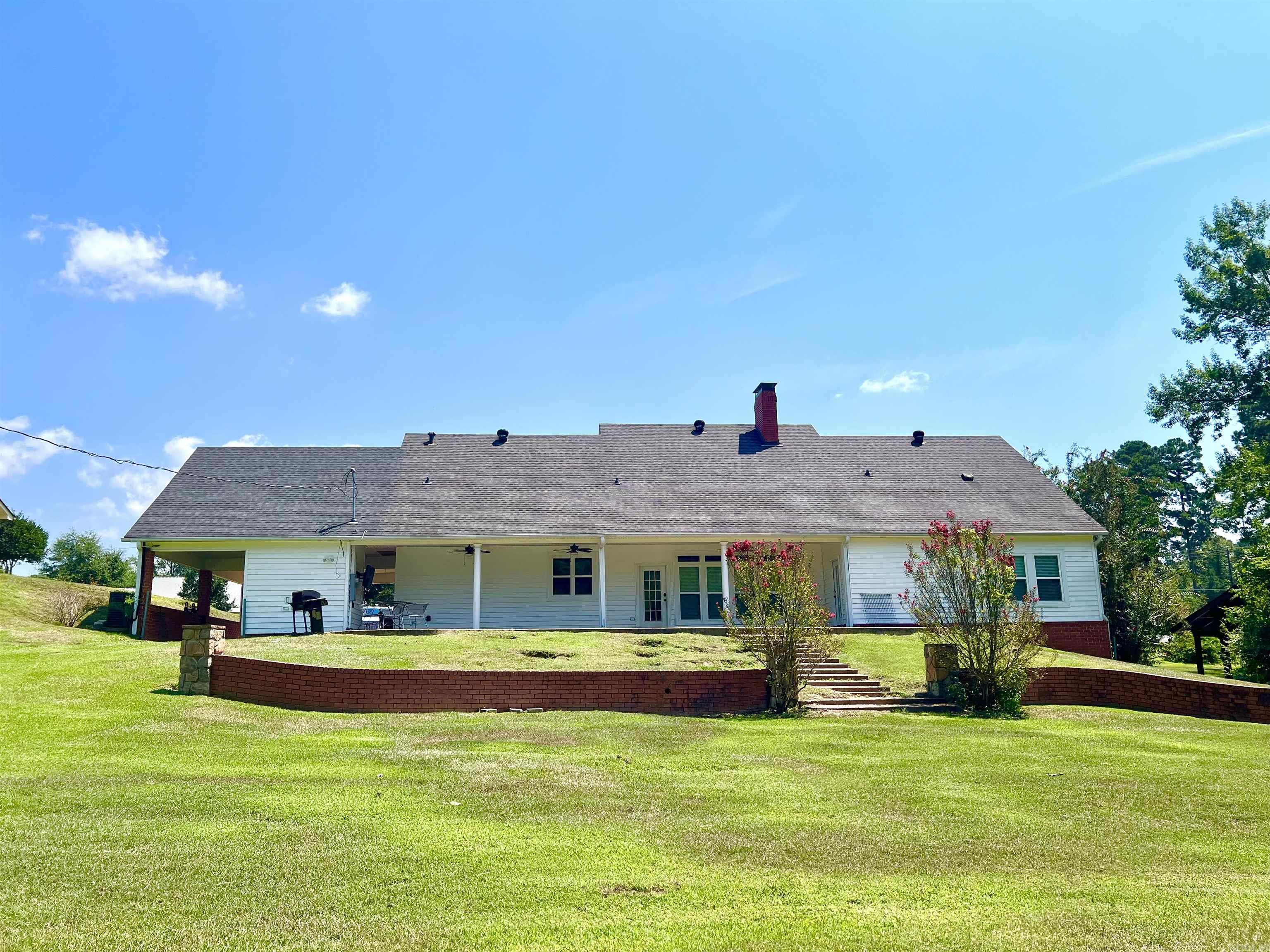 954 Ridgeview Camden, AR 71701