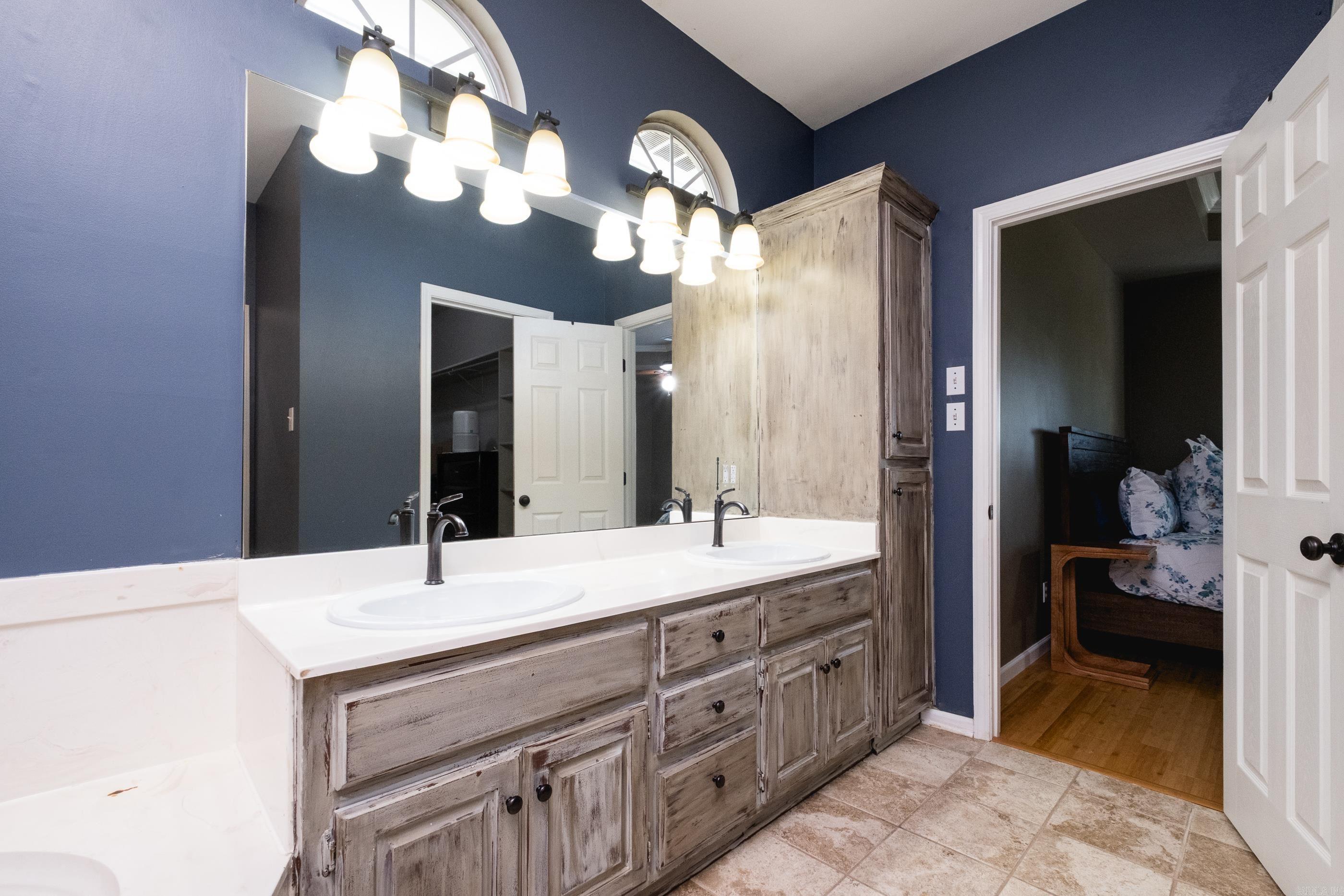 14201 Saint Michael Dr Drive Little Rock, AR 72211