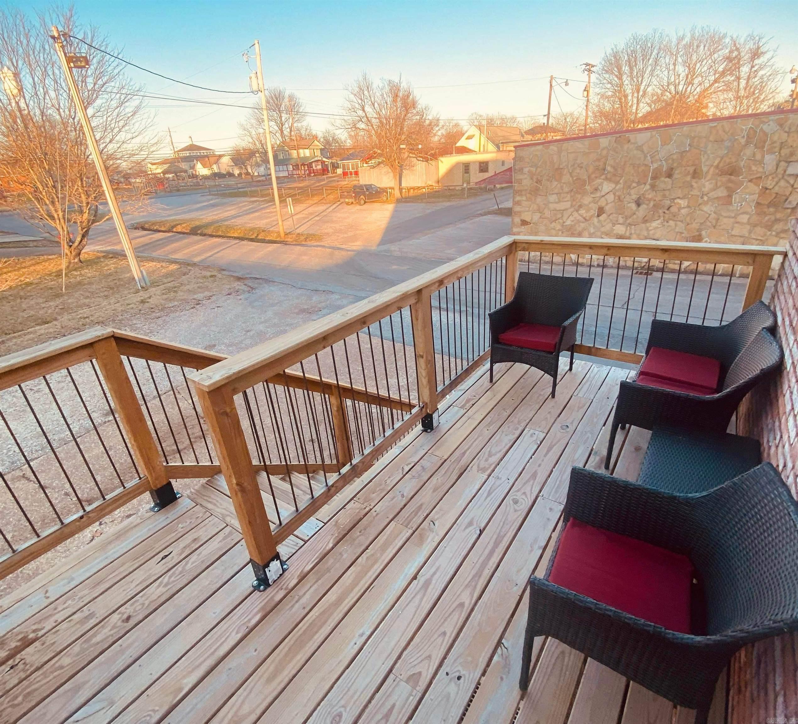 301 W Main Street  Mountain View, AR