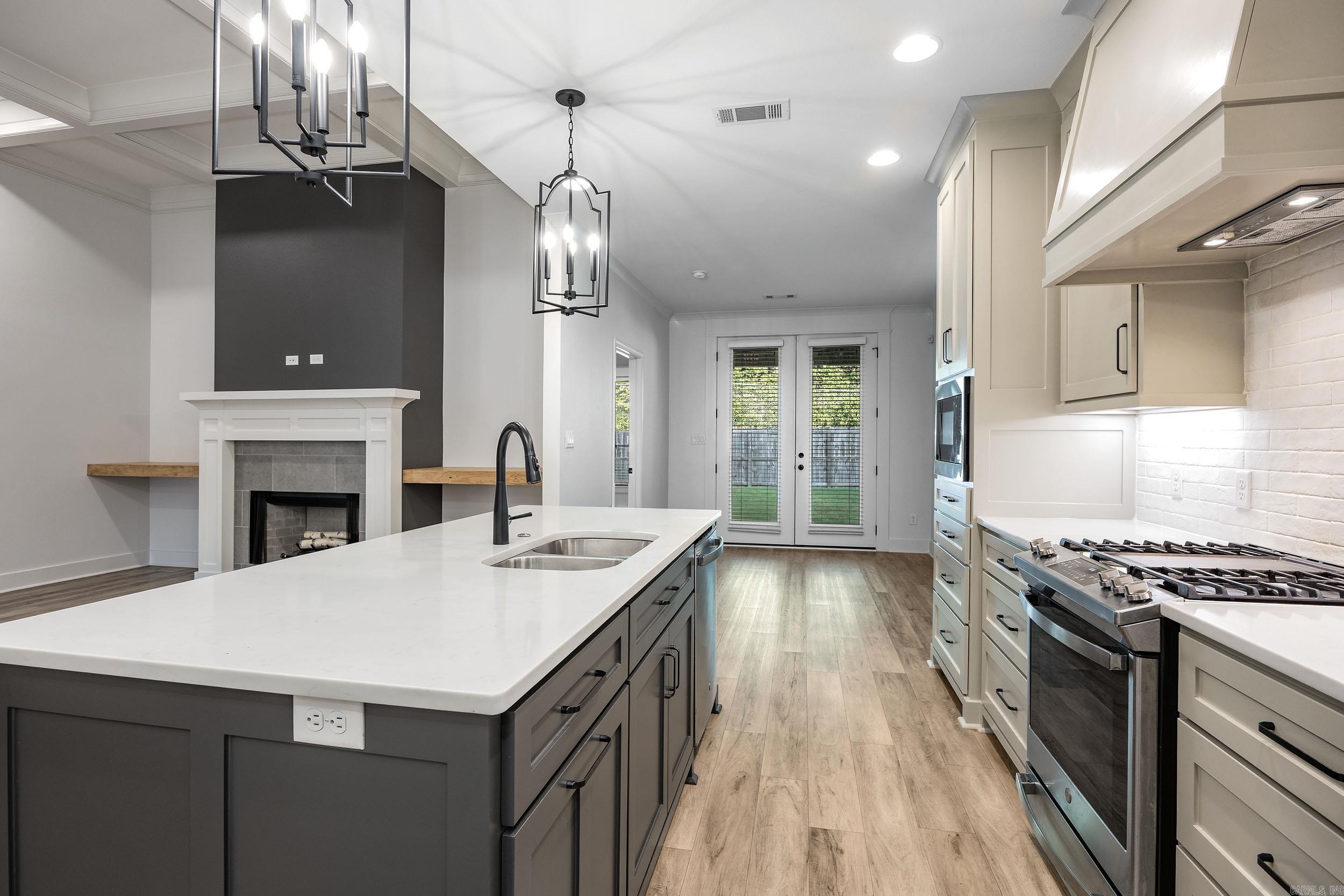 103 Rosemary Way Little Rock, AR 72223