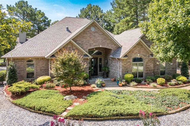 210  Pizarro  Hot Springs Village, AR