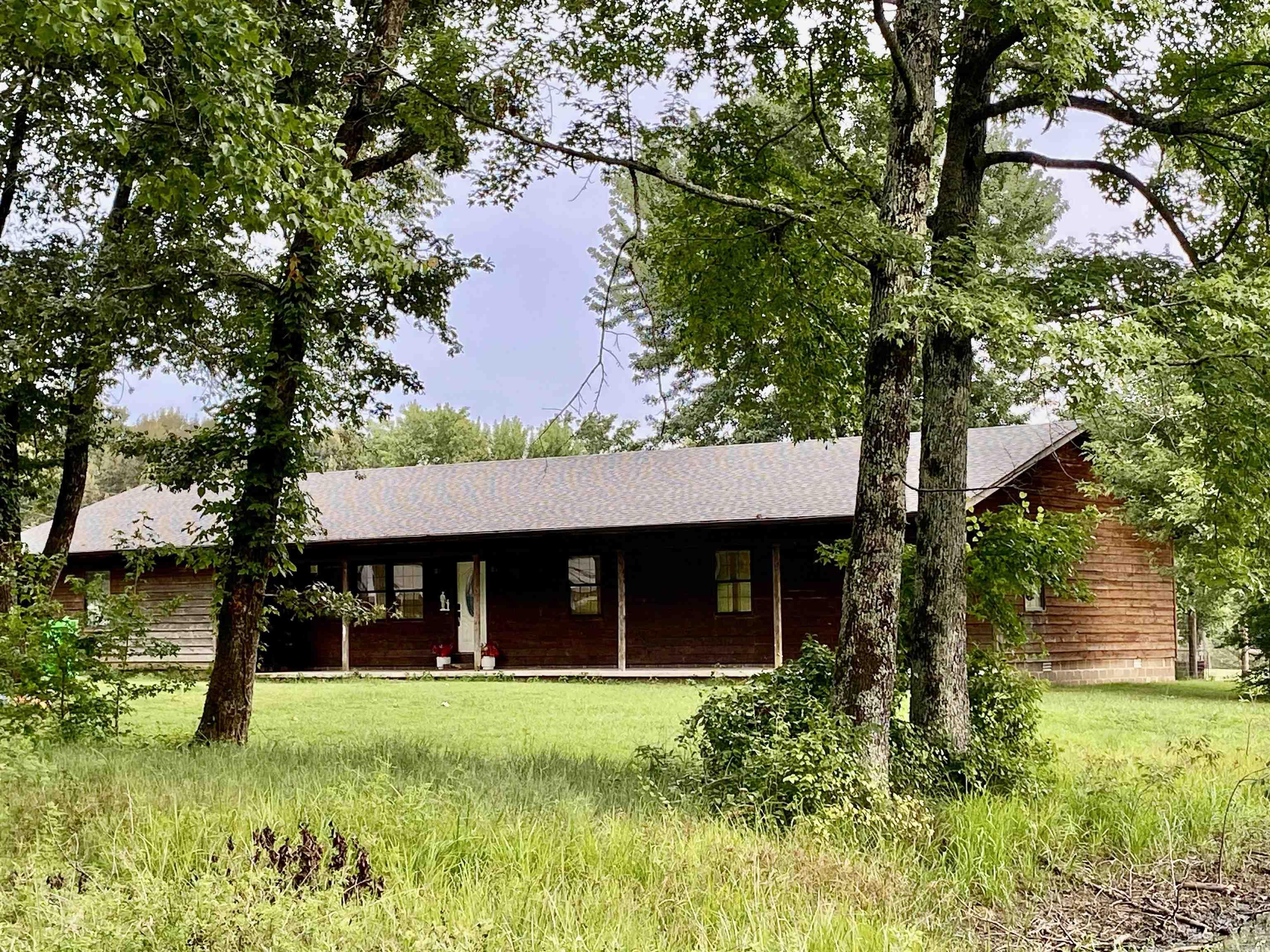 360 County Road 4400 Clarksville, AR 72830