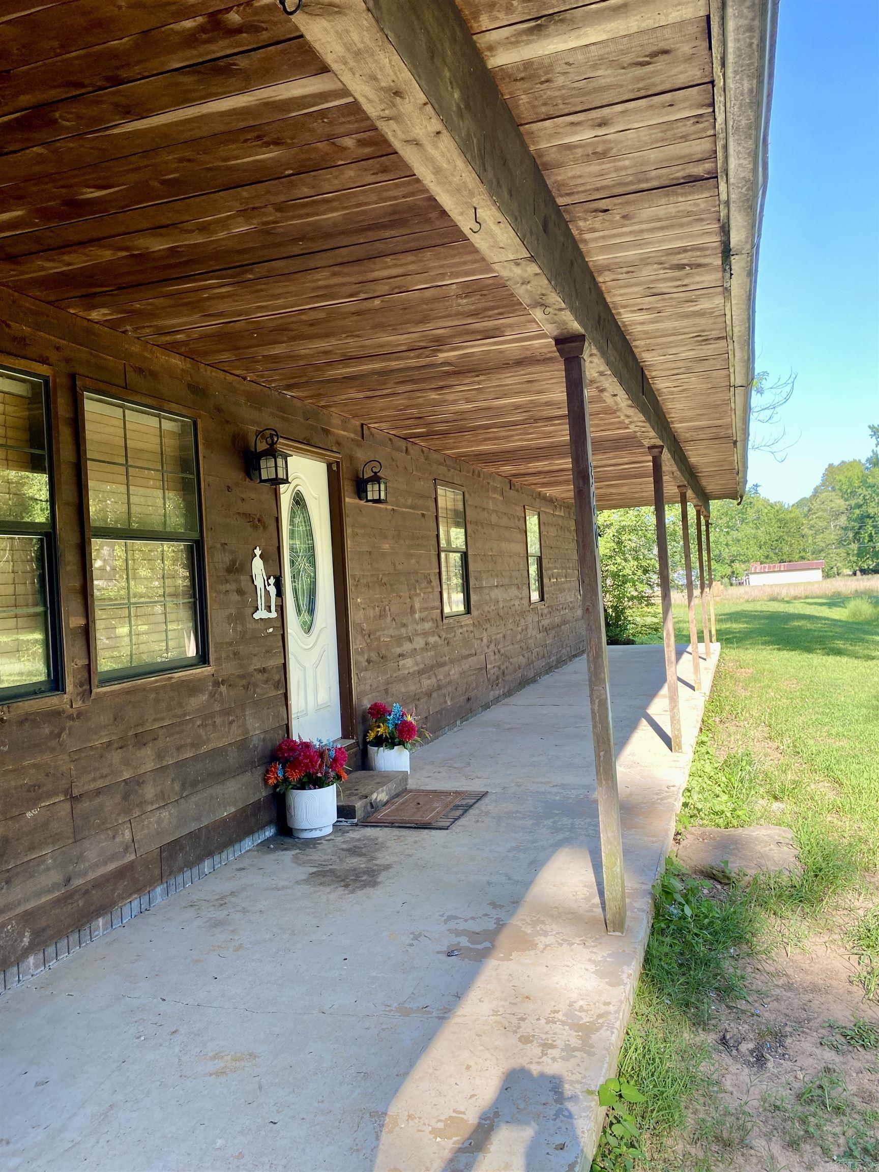 360 County Road 4400 Clarksville, AR 72830