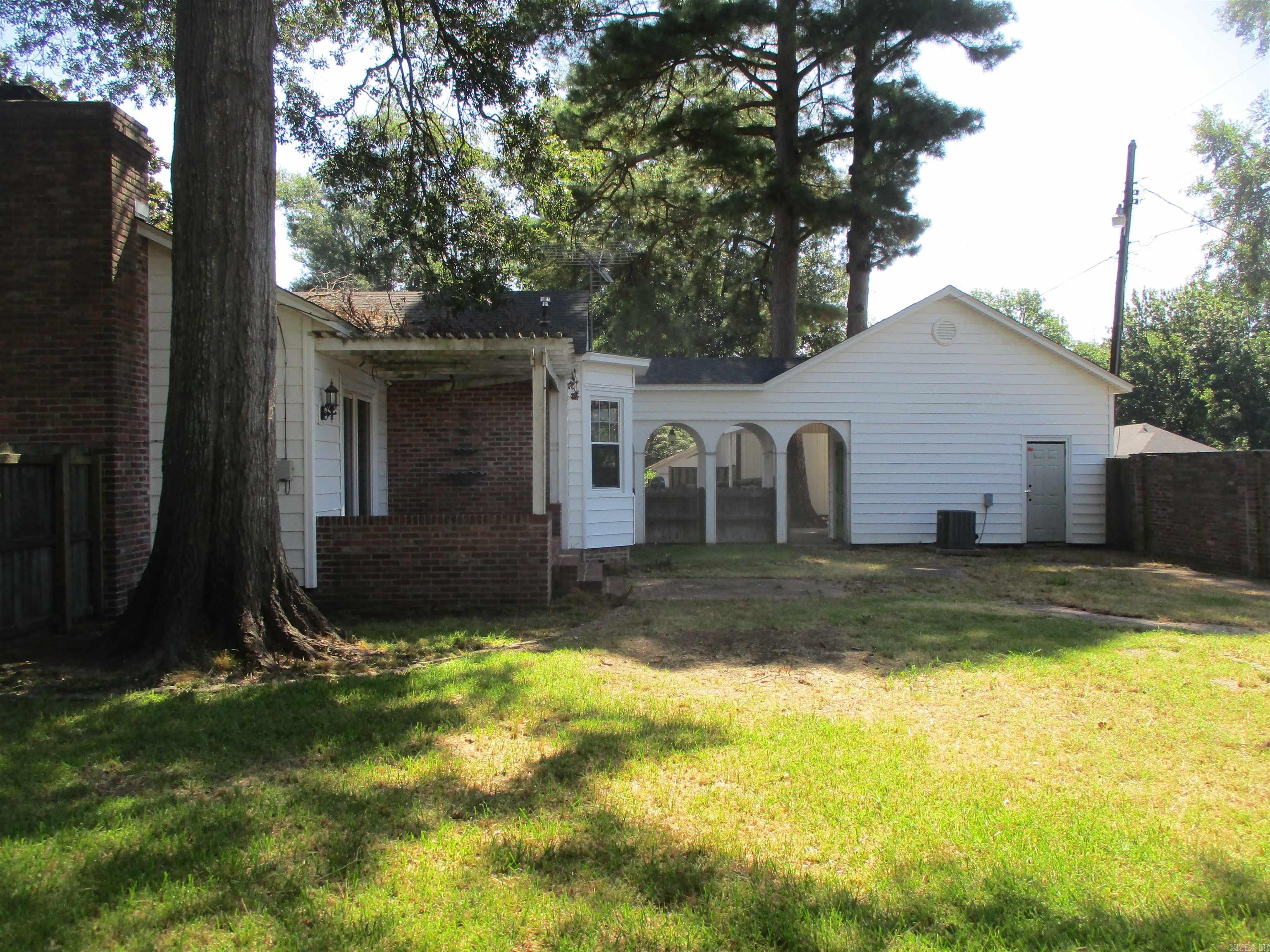 405 W 9th  Stuttgart, AR