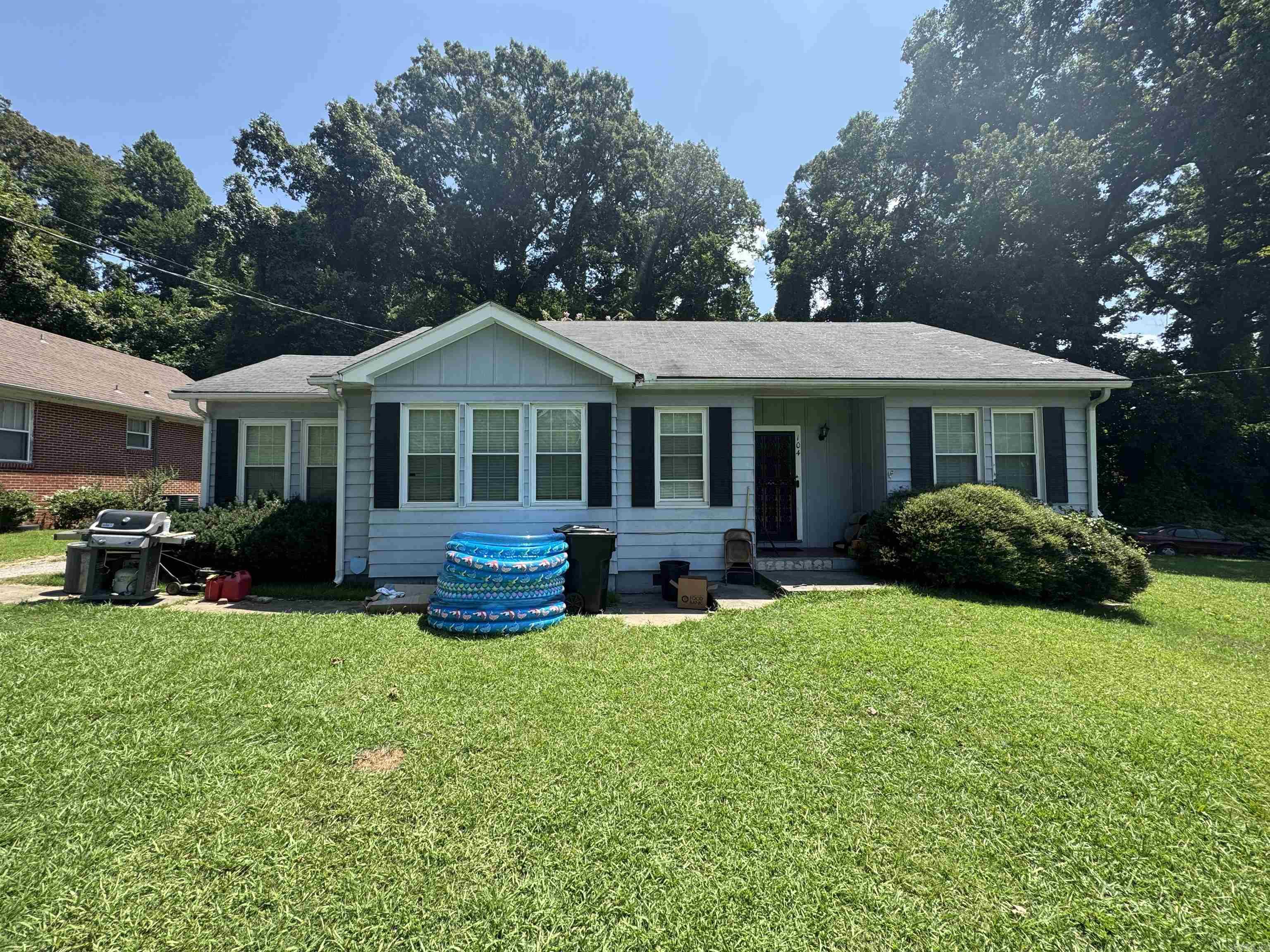 104 Avalon Pl.  Helena, AR