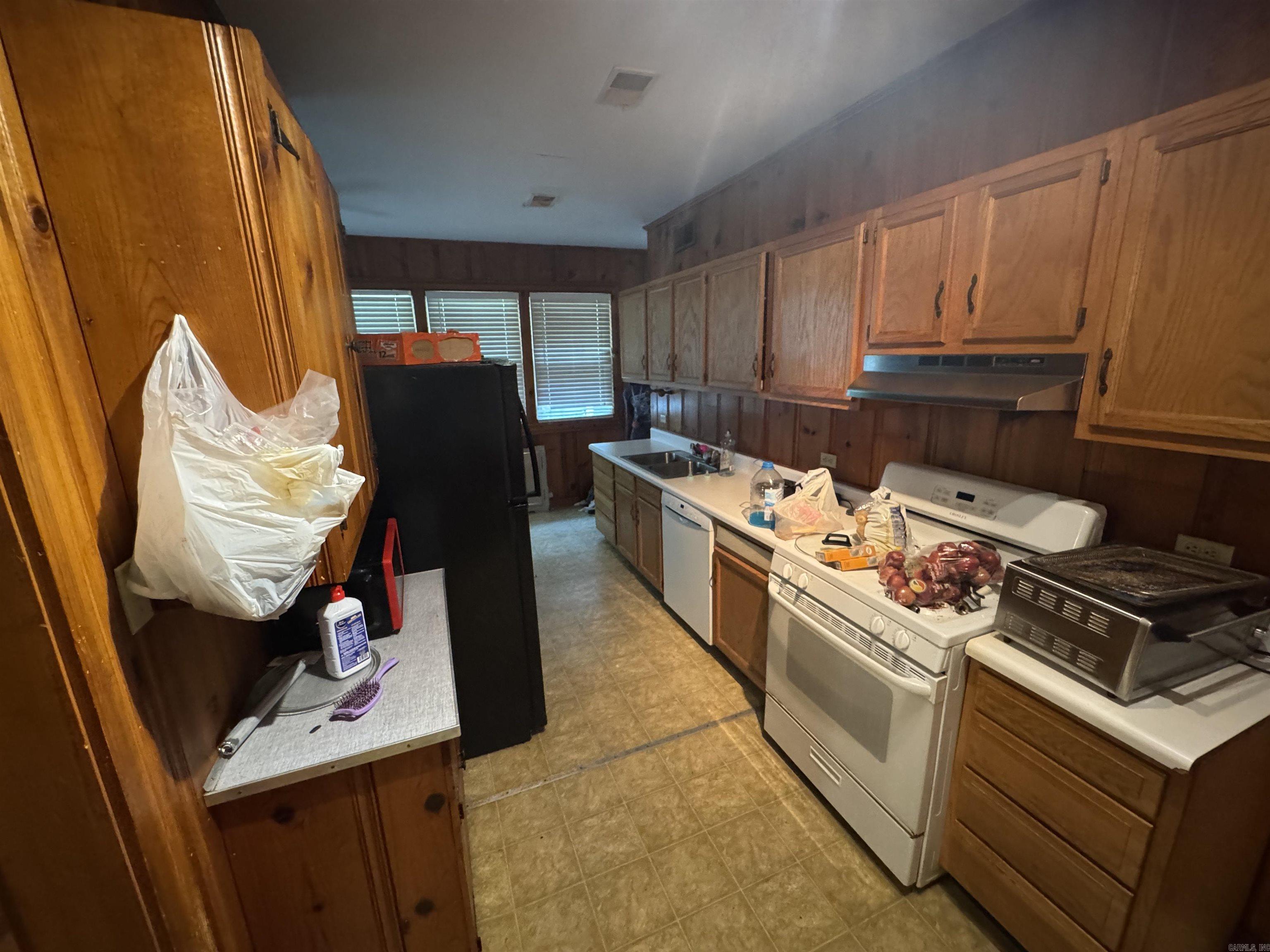 104 Avalon Pl.  Helena, AR