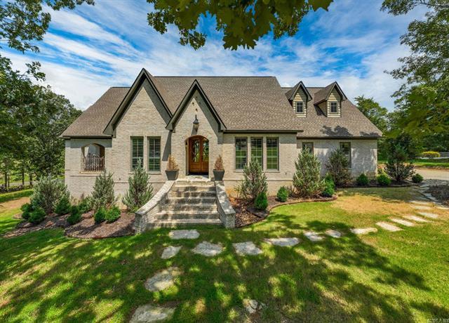 18  Sky  Greenbrier, AR