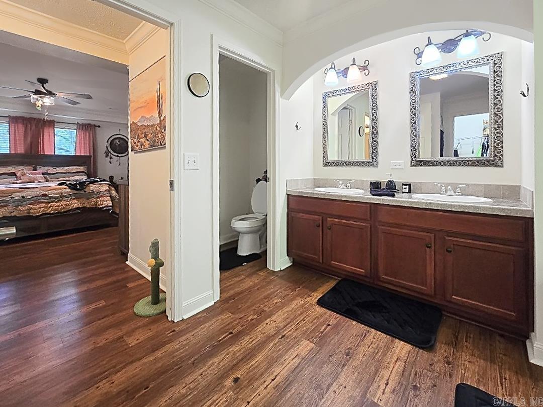 339 Wandering Way Mountain Pine, AR 71956