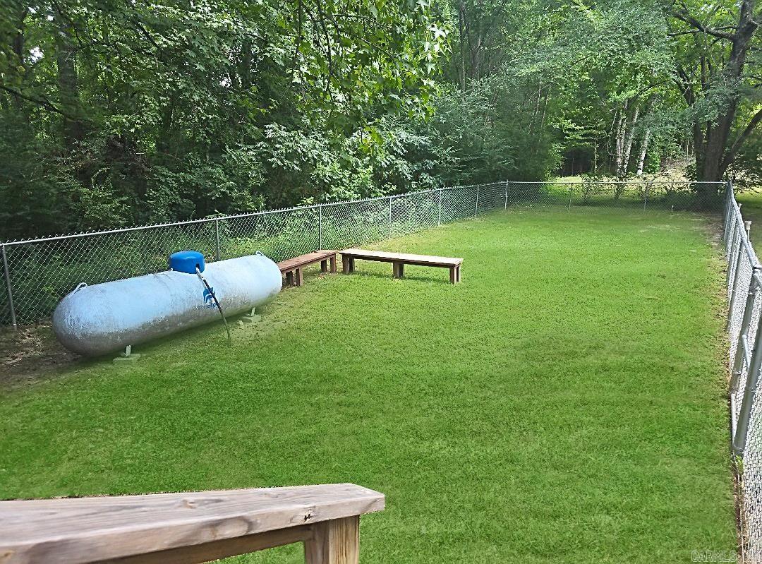 339 Wandering Way Mountain Pine, AR 71956