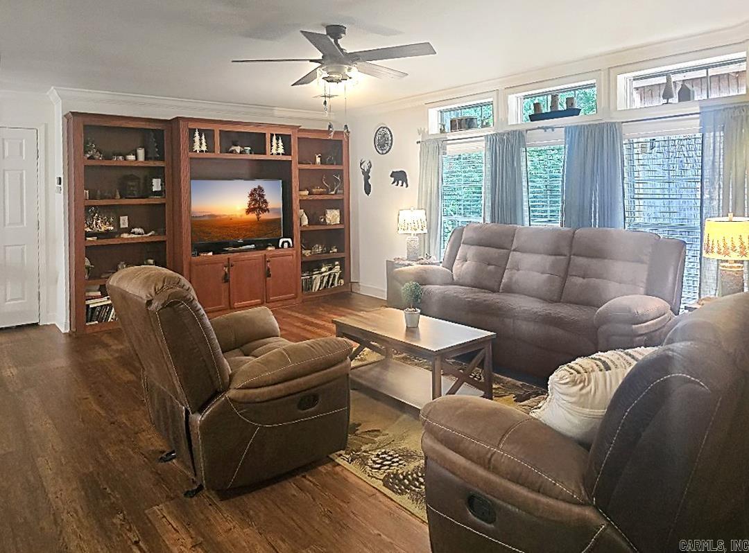 339 Wandering Way Mountain Pine, AR 71956