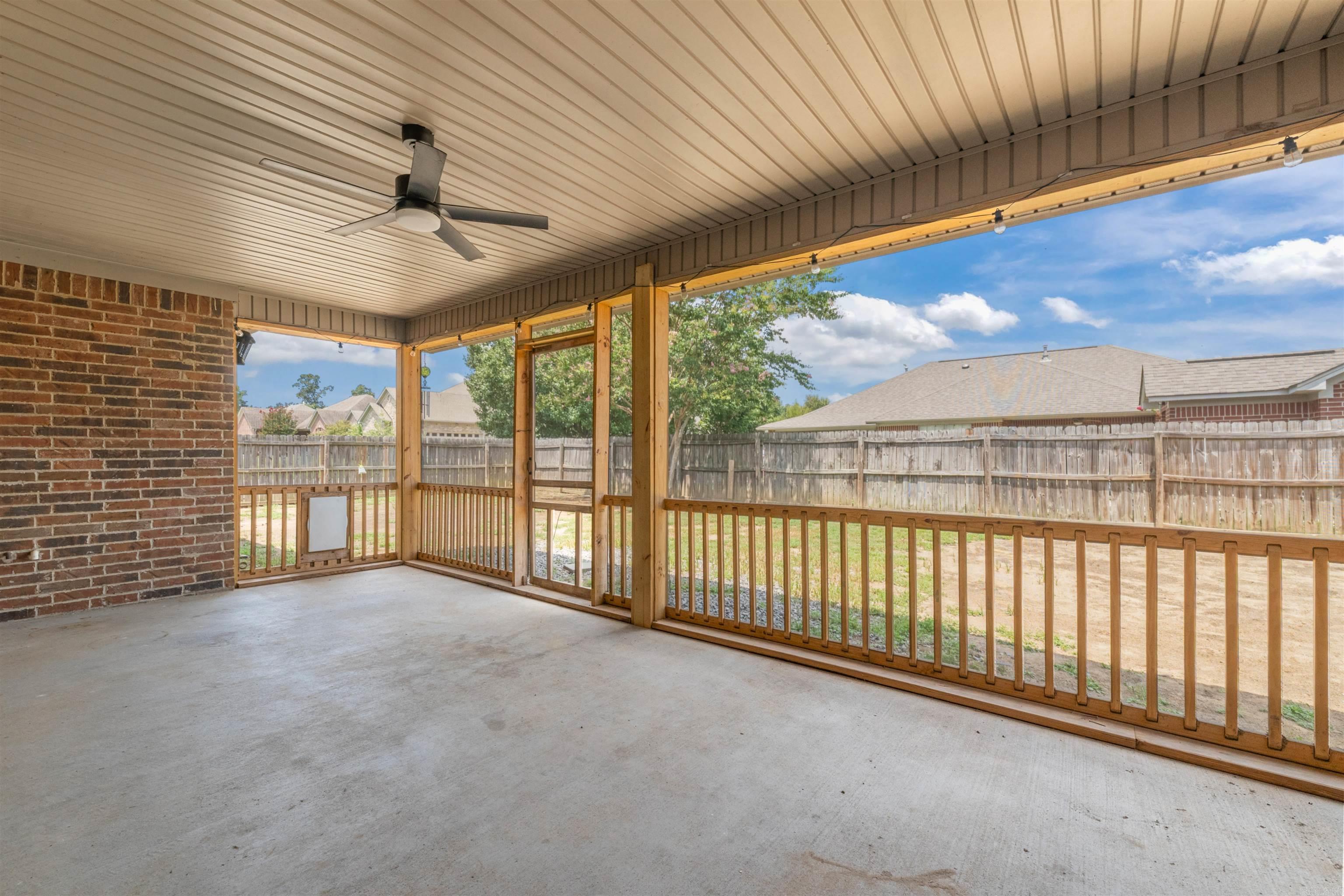 2 Turtle Creek Ct  North Little Rock, AR