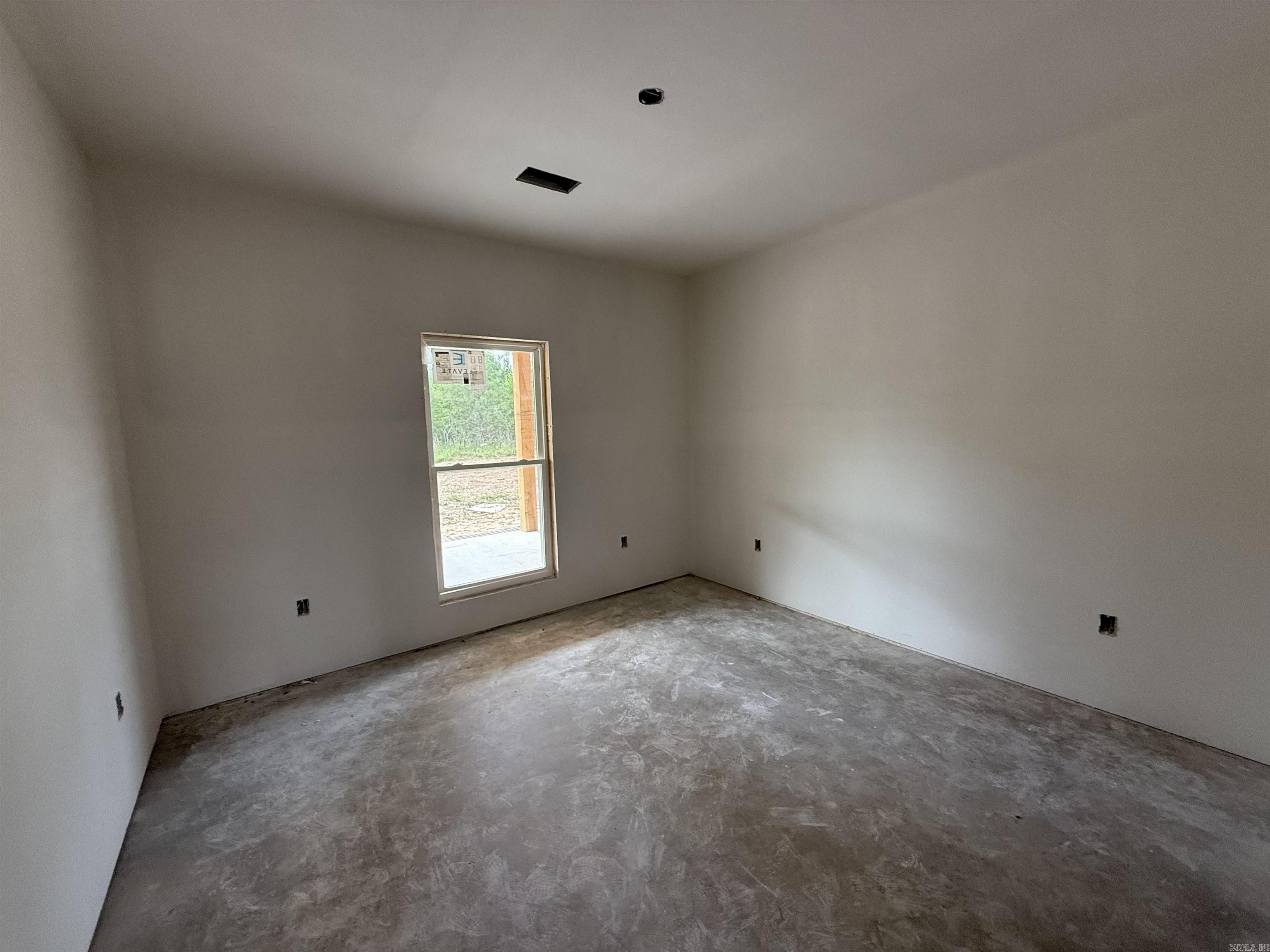 22 Ules Watson Drive Greenbrier, AR 72058