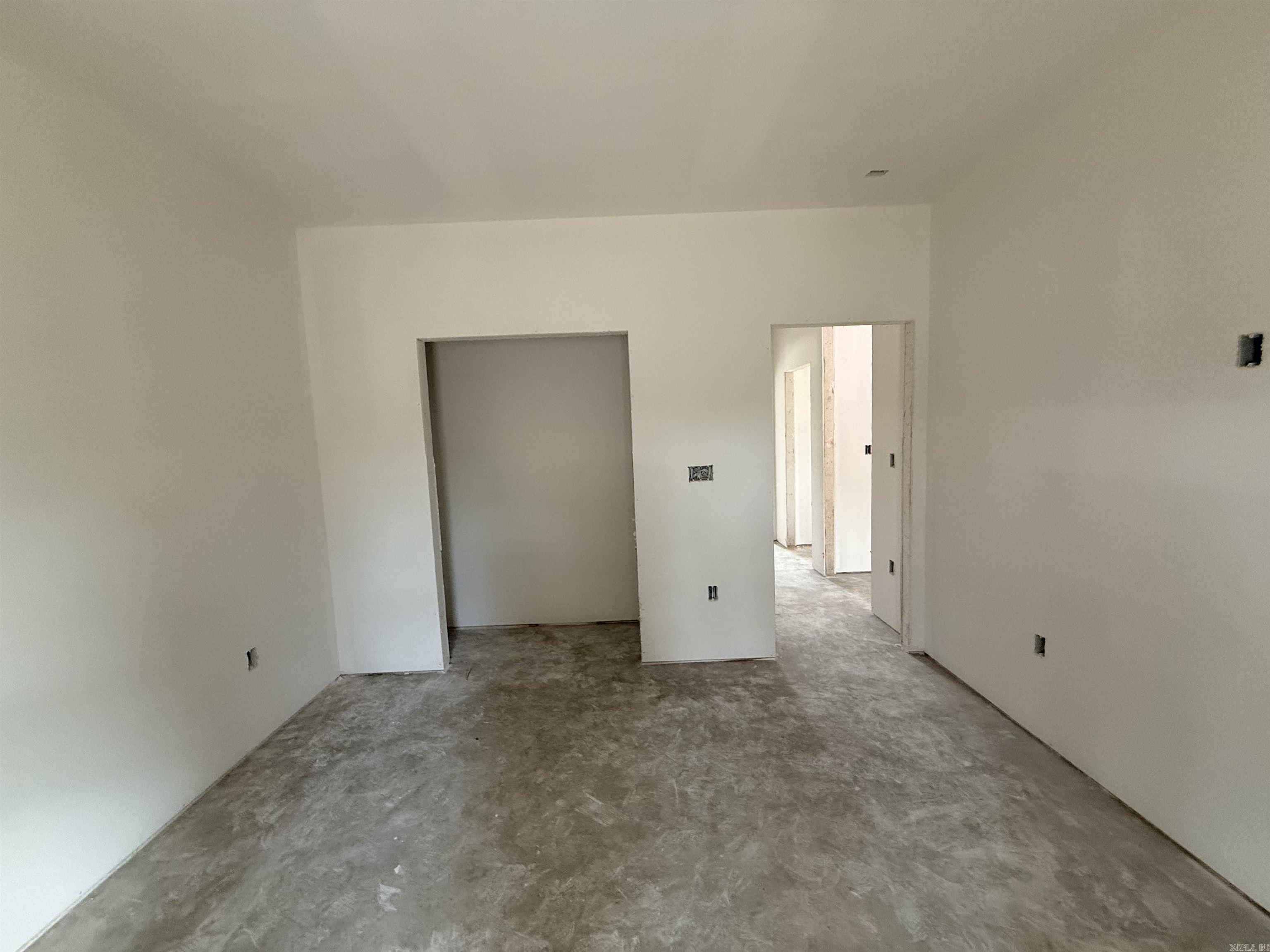22 Ules Watson Drive Greenbrier, AR 72058