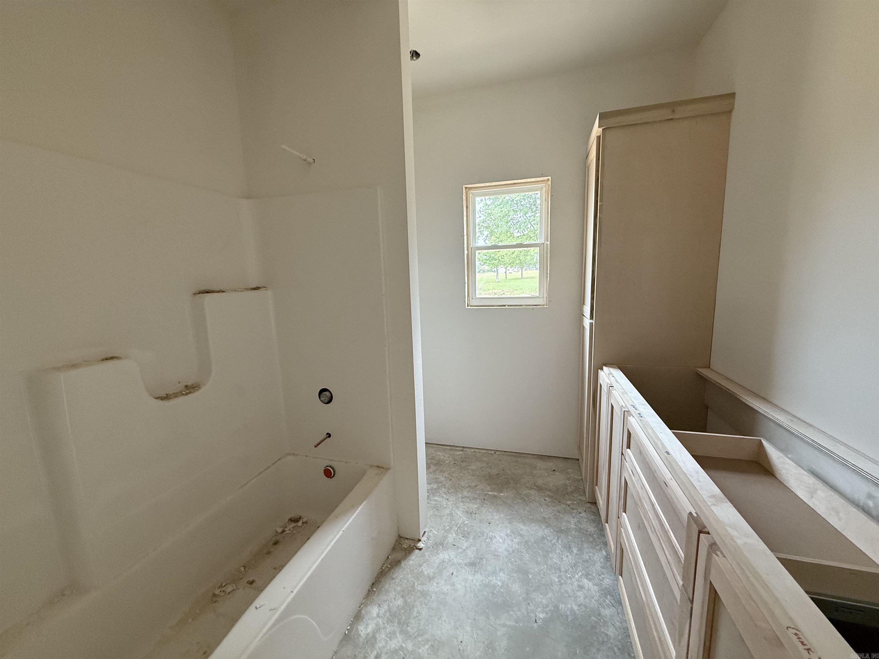 22 Ules Watson Drive Greenbrier, AR 72058