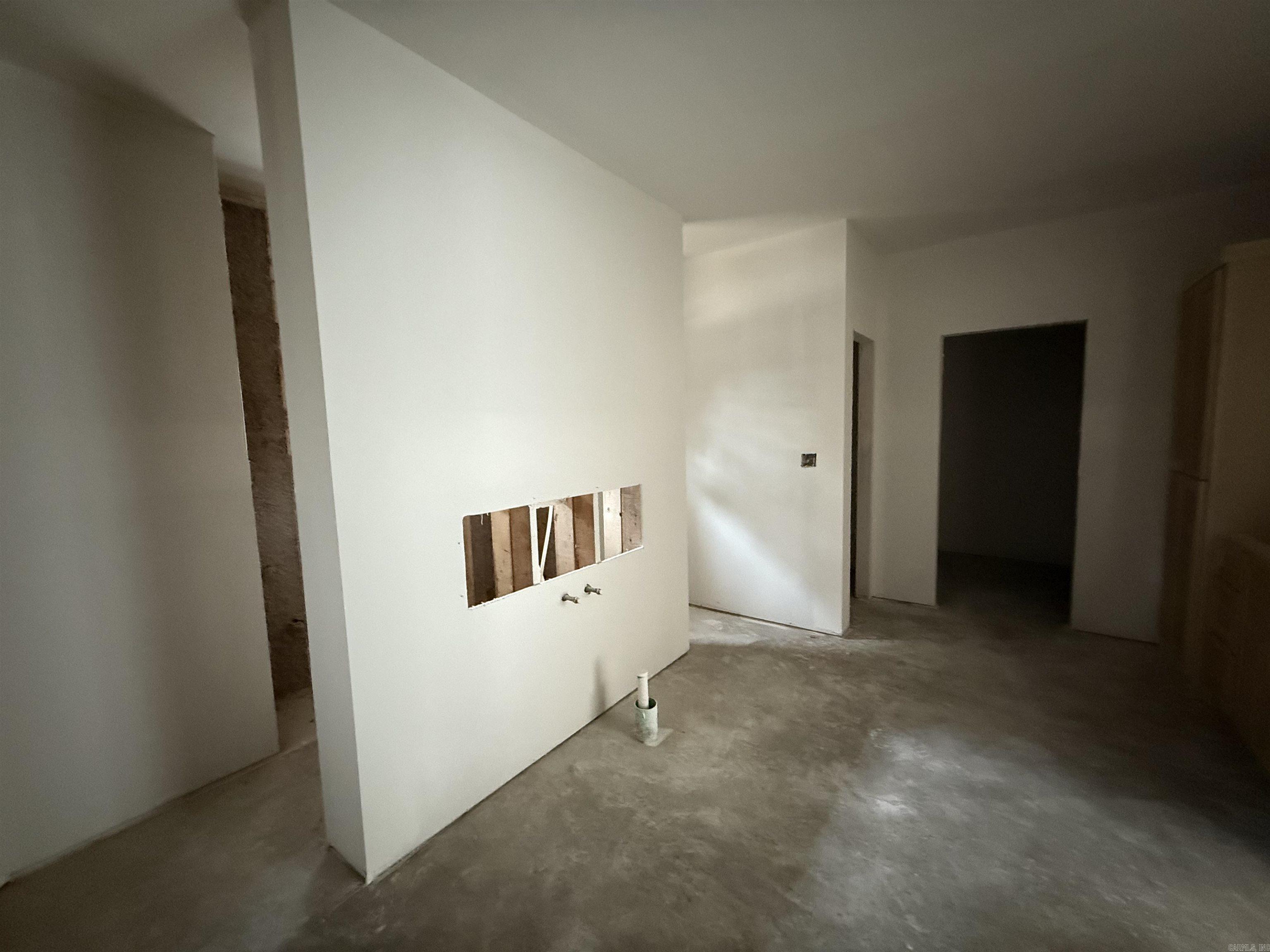 22 Ules Watson Drive Greenbrier, AR 72058