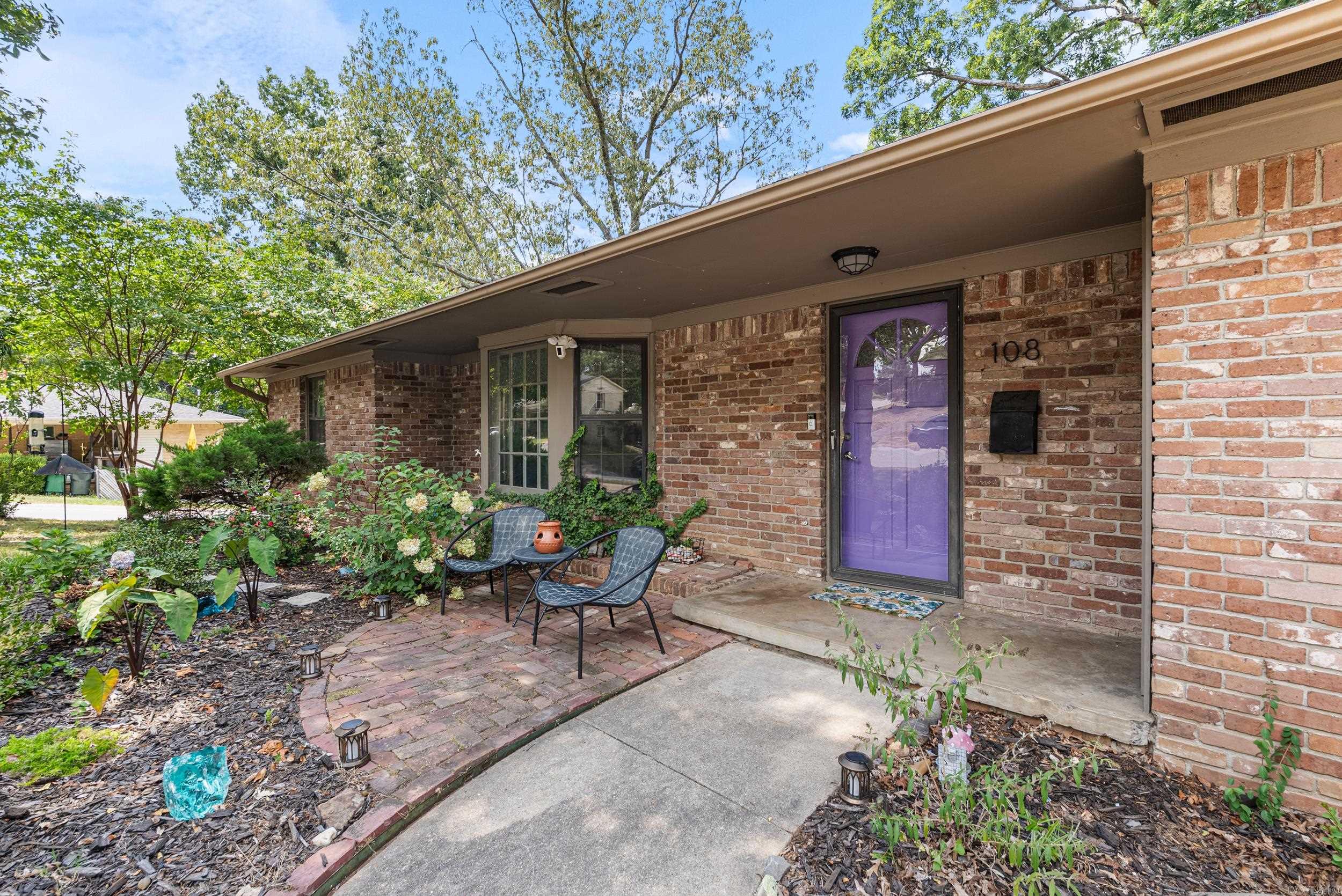 108 Indian  Little Rock, AR