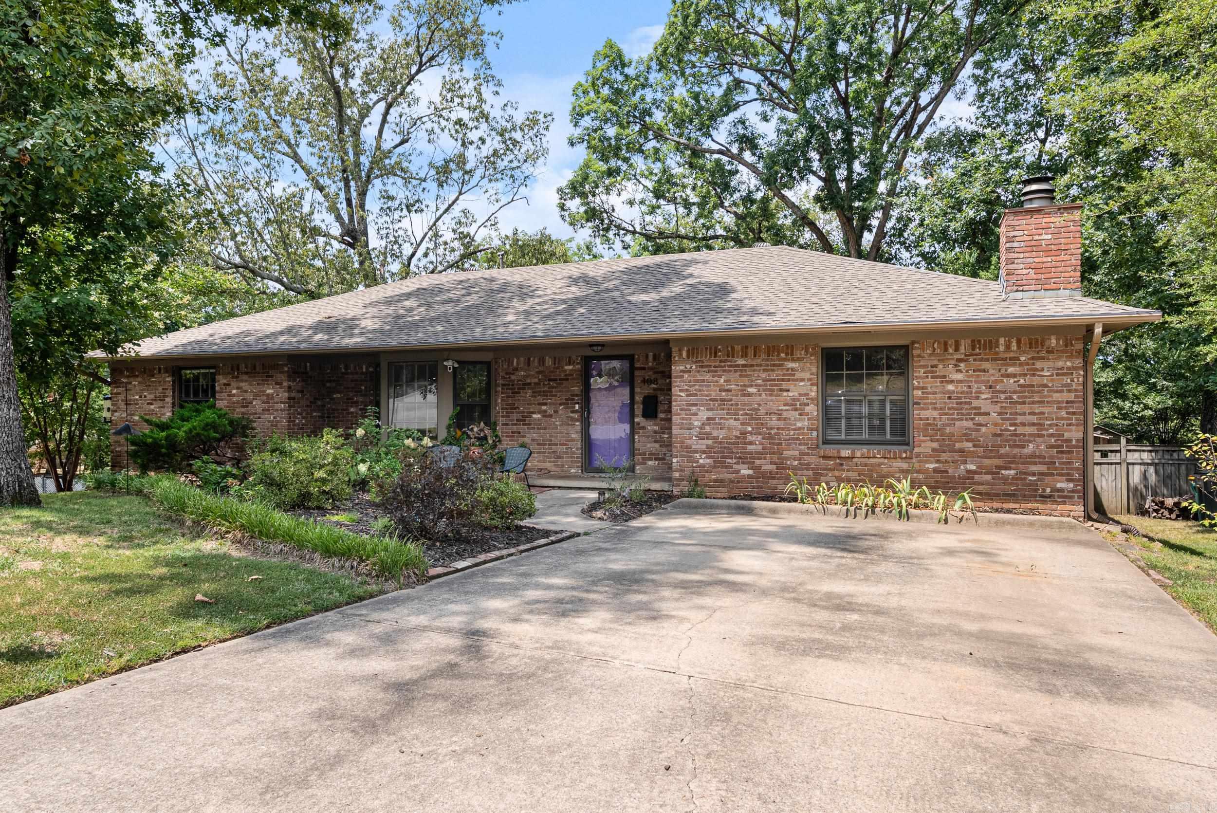 108 Indian  Little Rock, AR