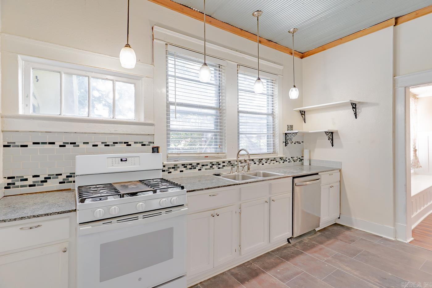 700 2nd St Street Lake City, AR 72437