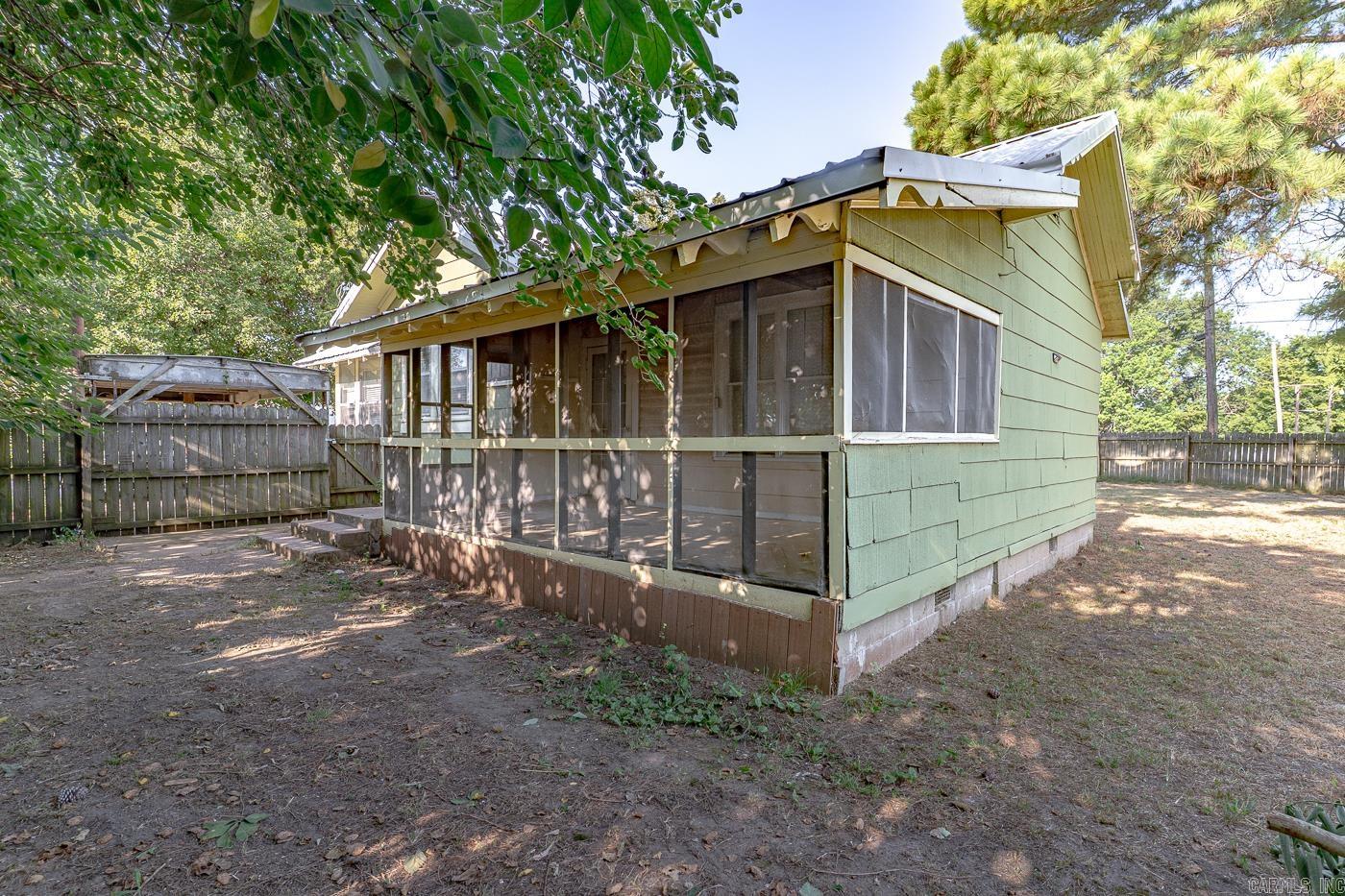 700 2nd St Street Lake City, AR 72437