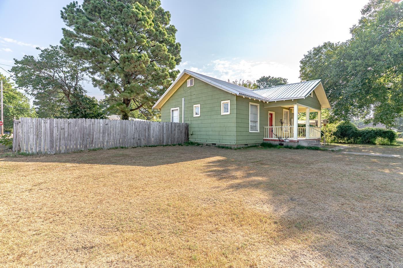 700 2nd St Street Lake City, AR 72437